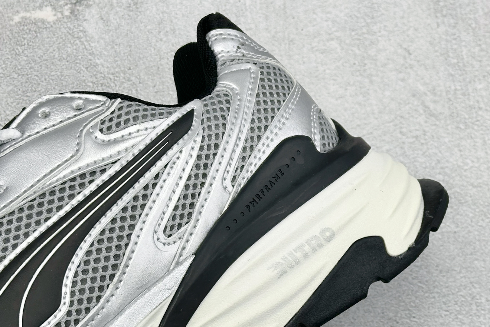 Puma Fade Nitro Ls 彪马 百搭舒适 透气 支撑跑步鞋 406203-04