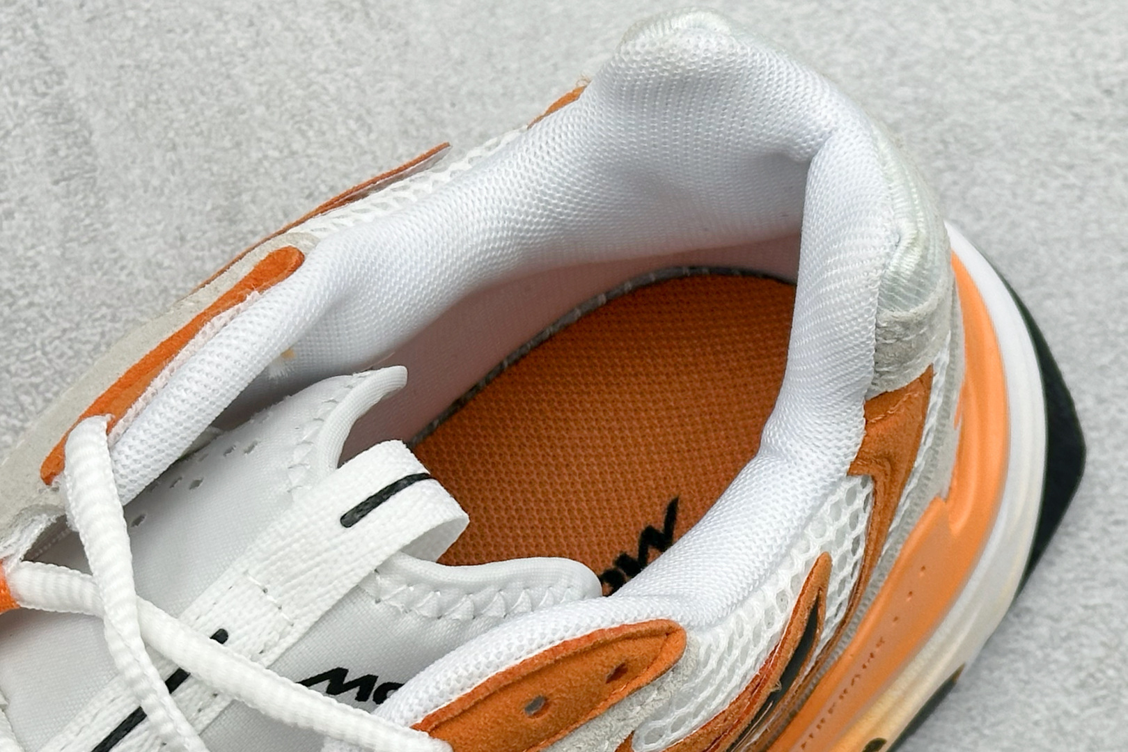 Puma Fade Nitro Ls 彪马 百搭舒适 透气 支撑跑步鞋 309458-02