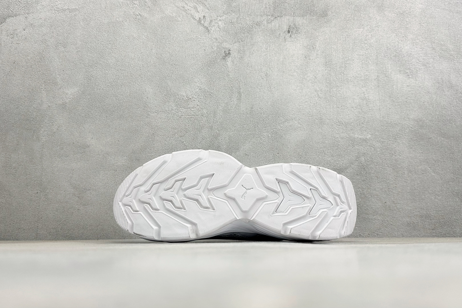 Puma Fade Nitro Ls 彪马 百搭舒适 透气 支撑跑步鞋 406203-06