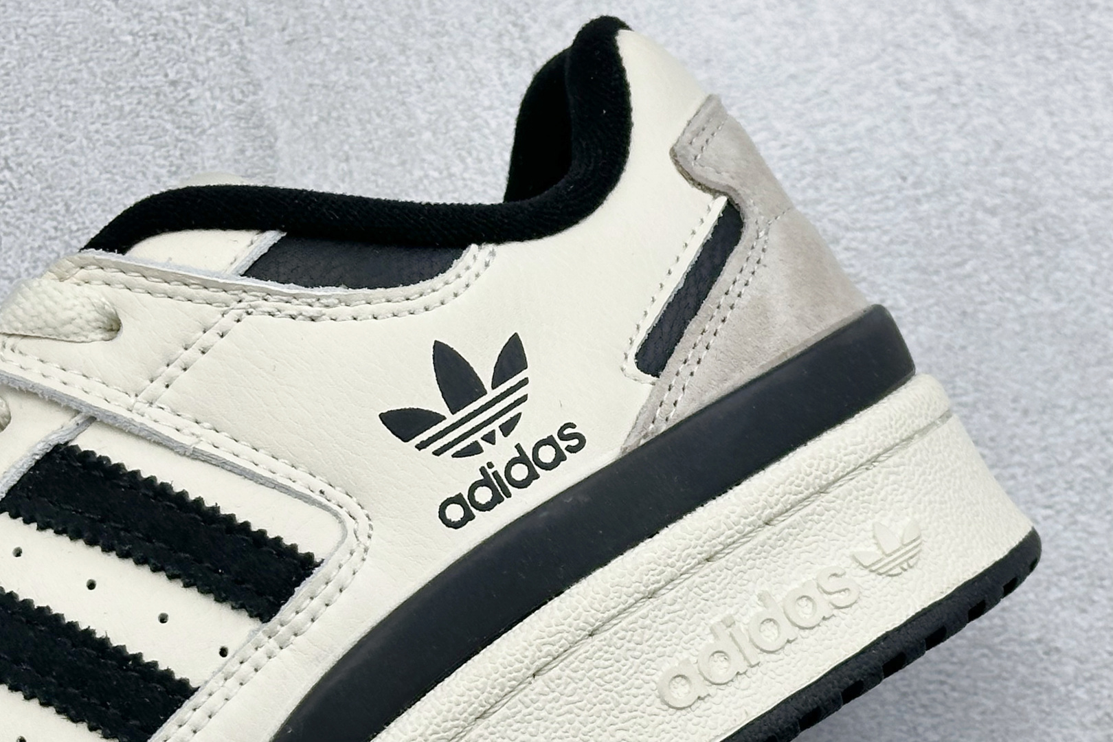 AD Forum 84 Low 低帮百搭潮流休闲运动板鞋 IG3901