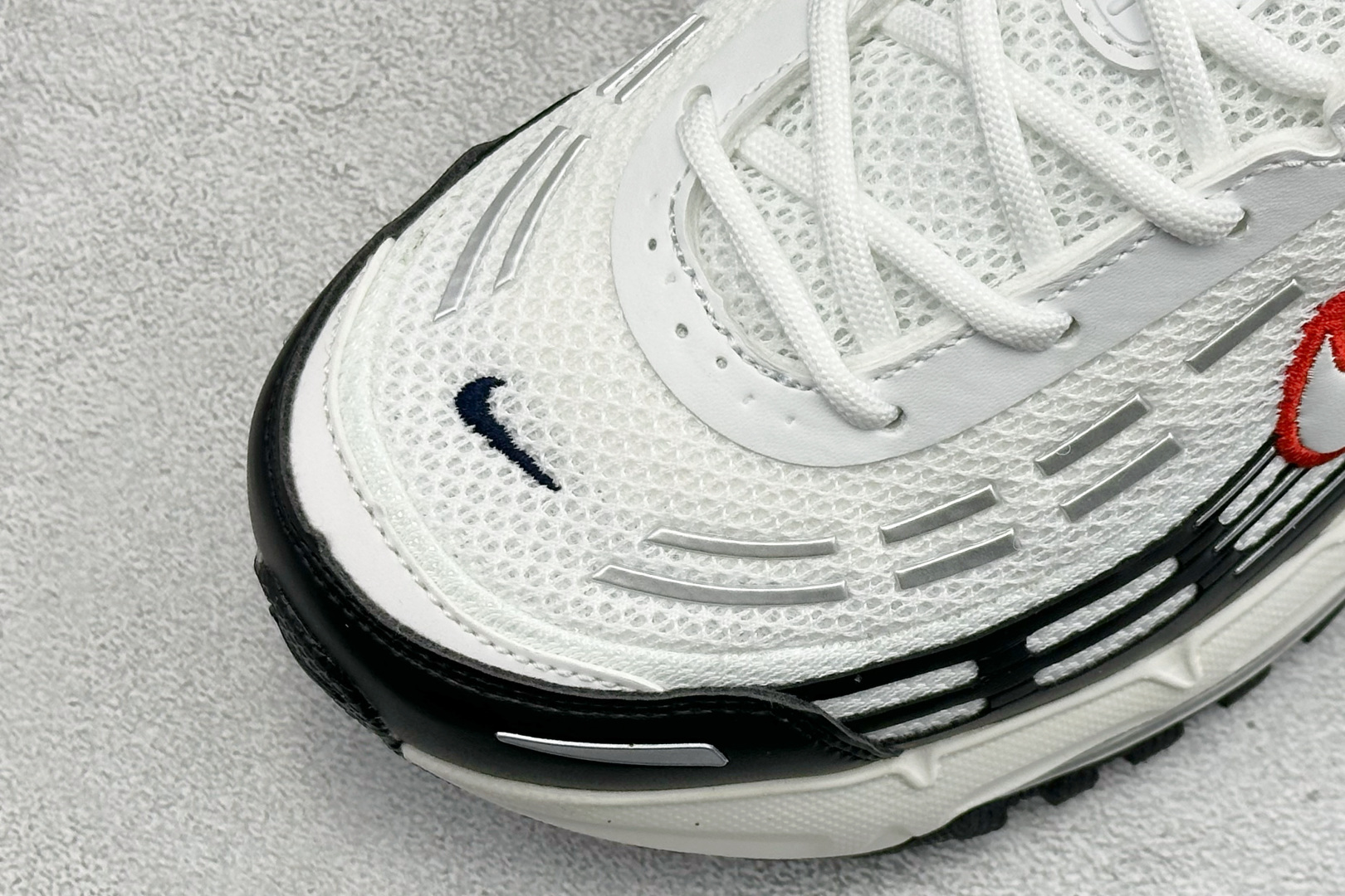 Nk Air Max TL 2.5 Pack 川久保玲联名气垫跑鞋 IM5986-100 Nk Air Max TL 2.5 Pack 川久保玲联名气垫跑鞋 IM5986-100