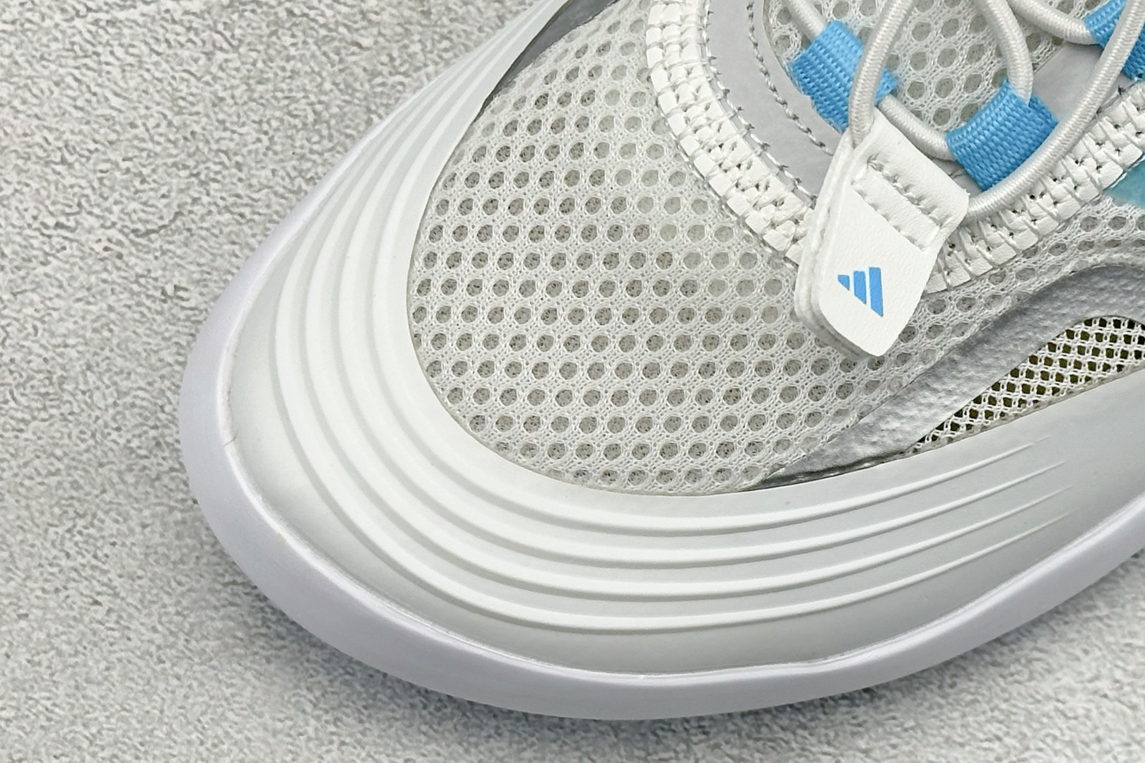 Adidas Roamboat 轻便舒适防滑耐磨 低帮跑步鞋 JH9758 Adidas Roamboat 轻便舒适防滑耐磨 低帮跑步鞋 JH9758