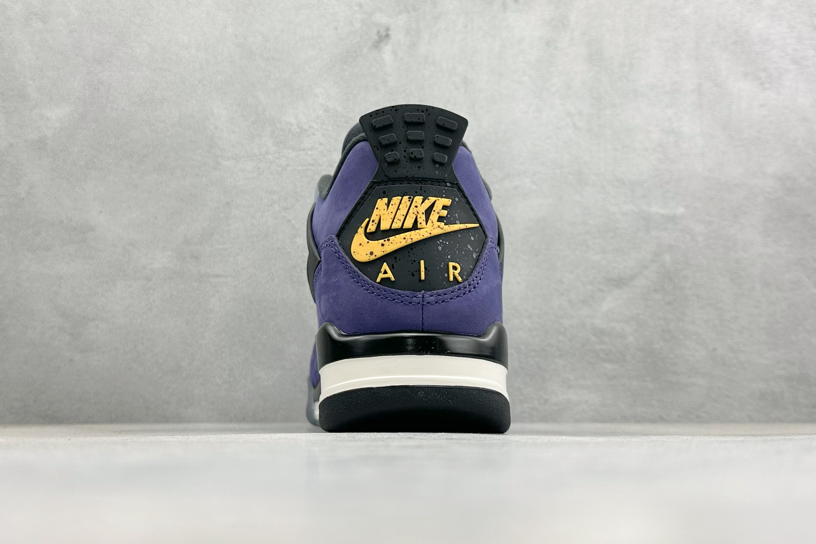 Air Jordan AJ4 Retro 中帮篮球鞋 FV5029-500 Air Jordan AJ4 Retro 中帮篮球鞋 FV5029-500