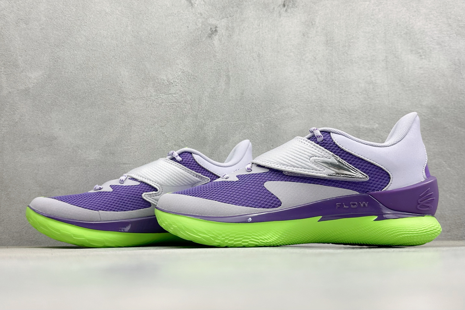UA Curry F1 HFD AL 福克斯 狐狸一代 舒适百搭 减震防滑 低帮篮球鞋