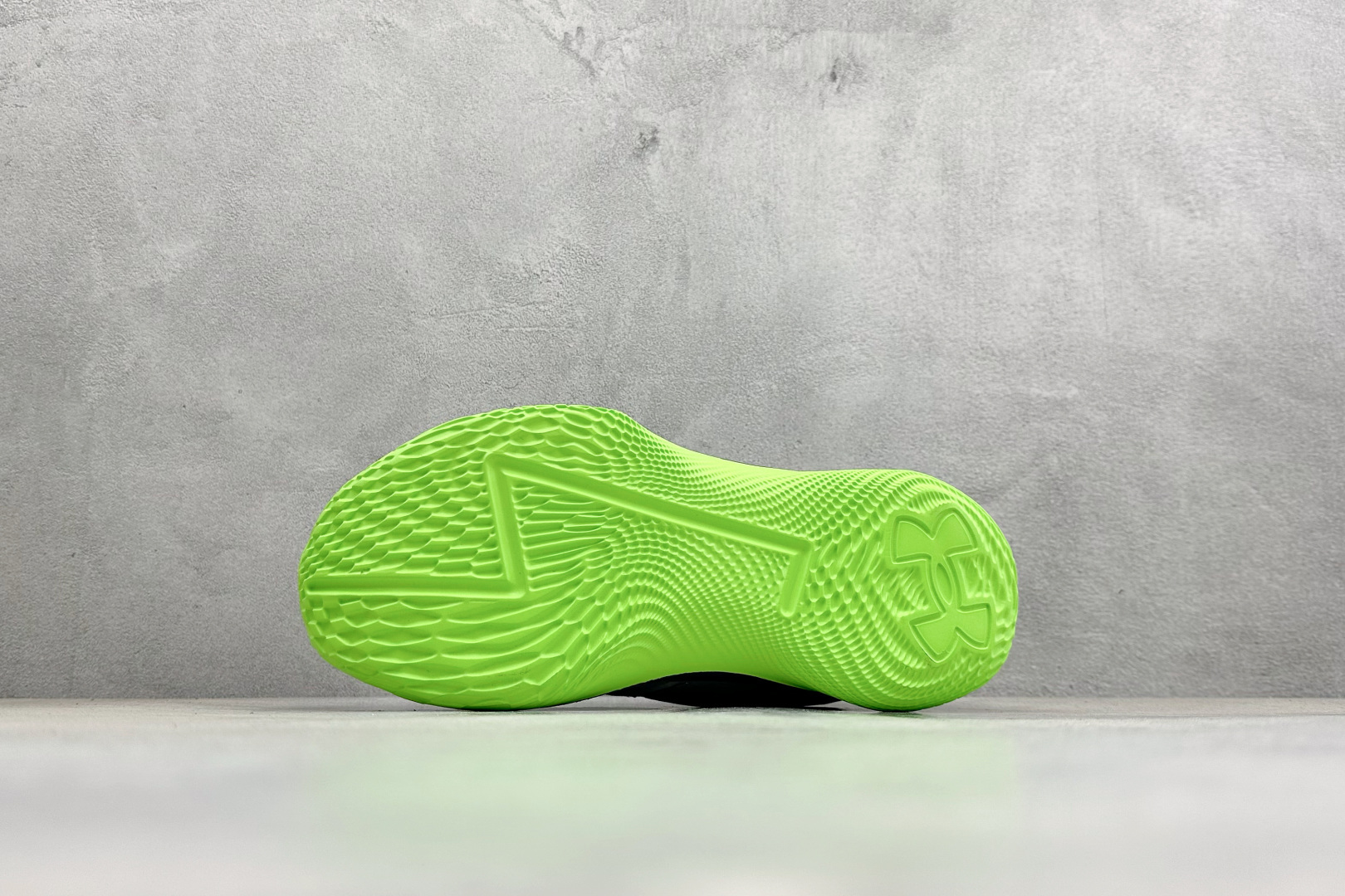 UA Curry F1 HFD AL 福克斯 狐狸一代 舒适百搭 减震防滑 低帮篮球鞋