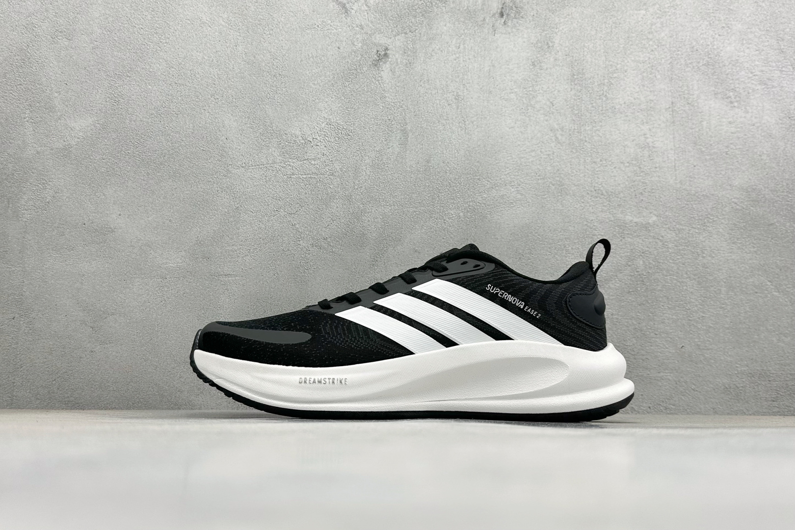 Adidas Supernova EASE 2 M 马拉松专业赛事休闲运动跑步鞋 JQ5859 Adidas Supernova EASE 2 M 马拉松专业赛事休闲运动跑步鞋 JQ5859