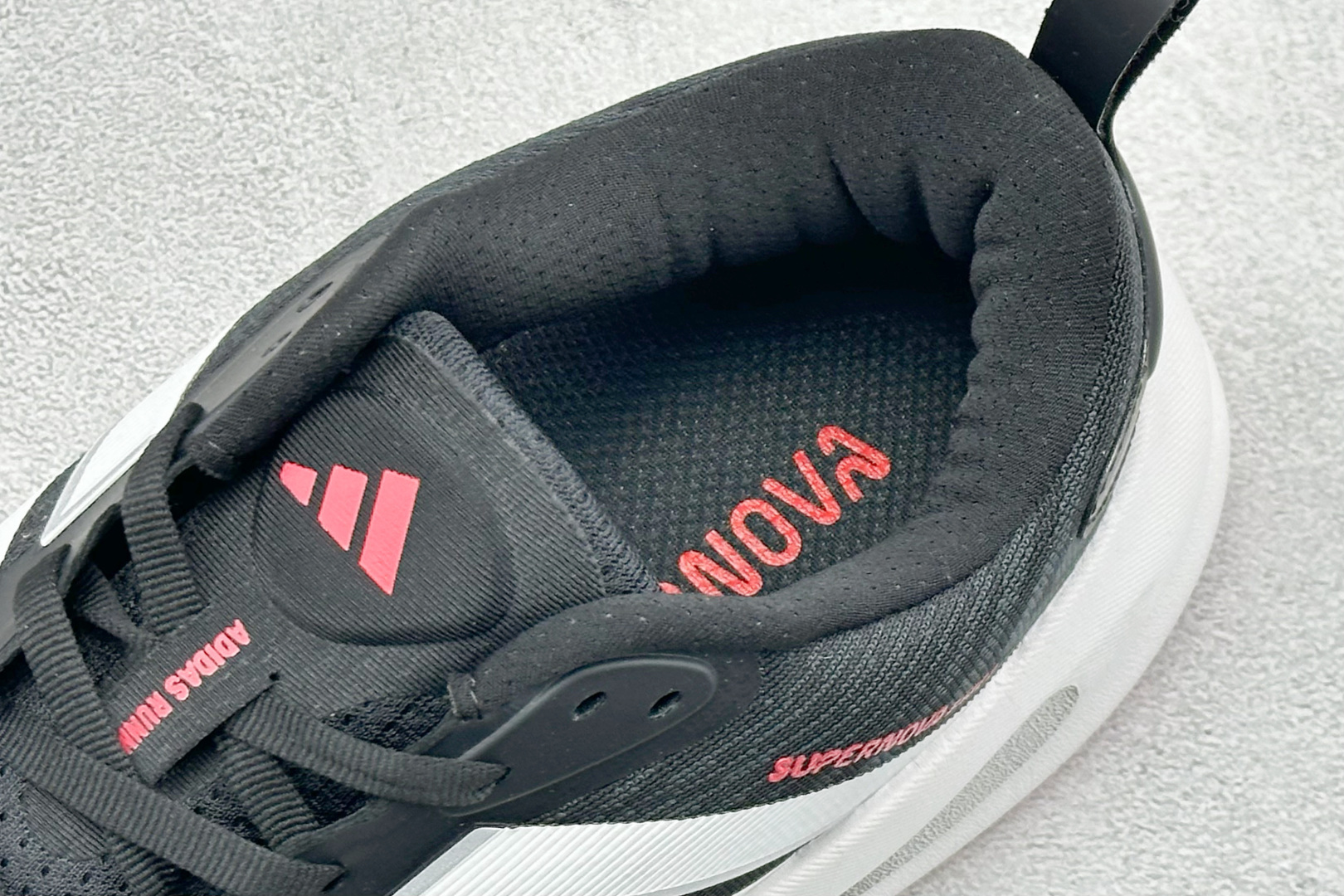 Adidas Supernova EASE 2 M 马拉松专业赛事休闲运动跑步鞋 JQ8786 Adidas Supernova EASE 2 M 马拉松专业赛事休闲运动跑步鞋 JQ8786