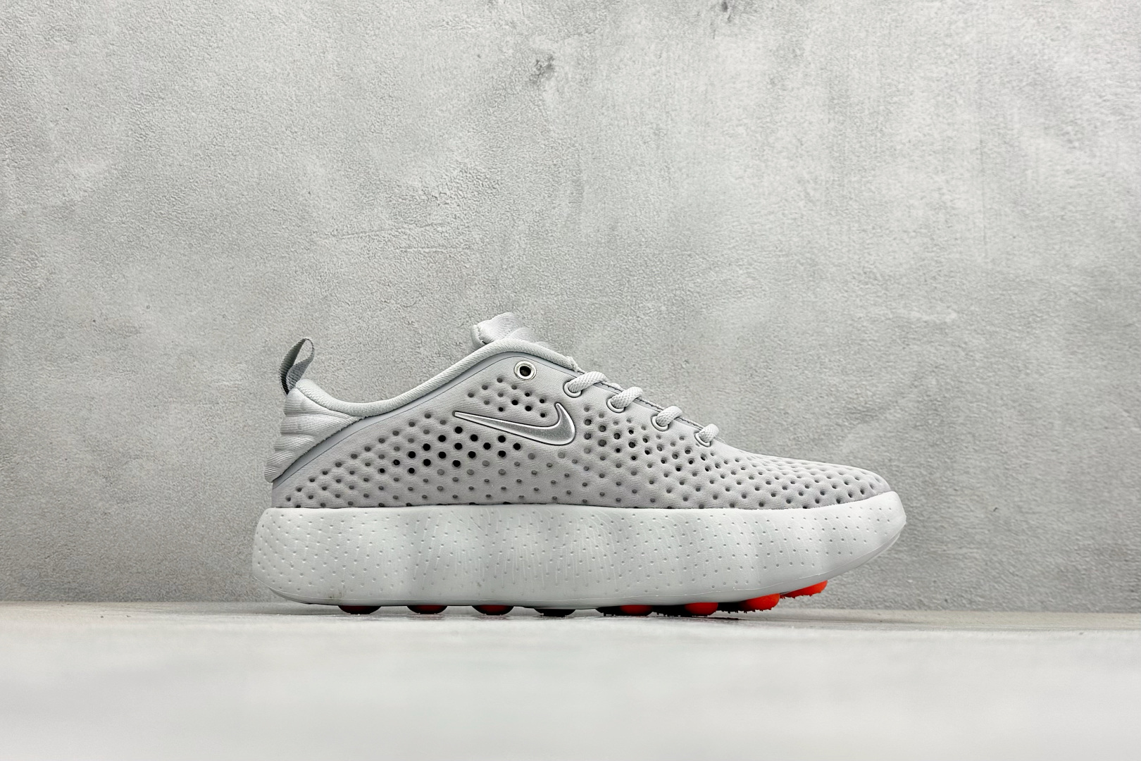 Nike Mind 002 舒适耐穿 透气训练鞋 透气孔洞 品牌徽标 HQ4308-003 Nike Mind 002 舒适耐穿 透气训练鞋 透气孔洞 品牌徽标 HQ4308-003