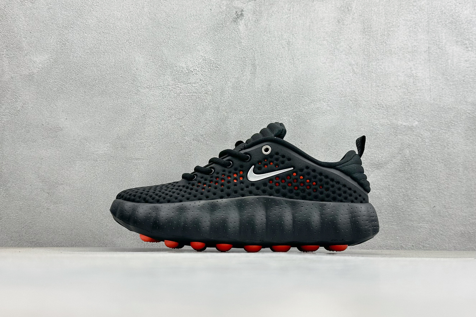 Nike Mind 002 舒适耐穿 透气训练鞋 透气孔洞 品牌徽标 HQ4308-001 Nike Mind 002 舒适耐穿 透气训练鞋 透气孔洞 品牌徽标 HQ4308-001