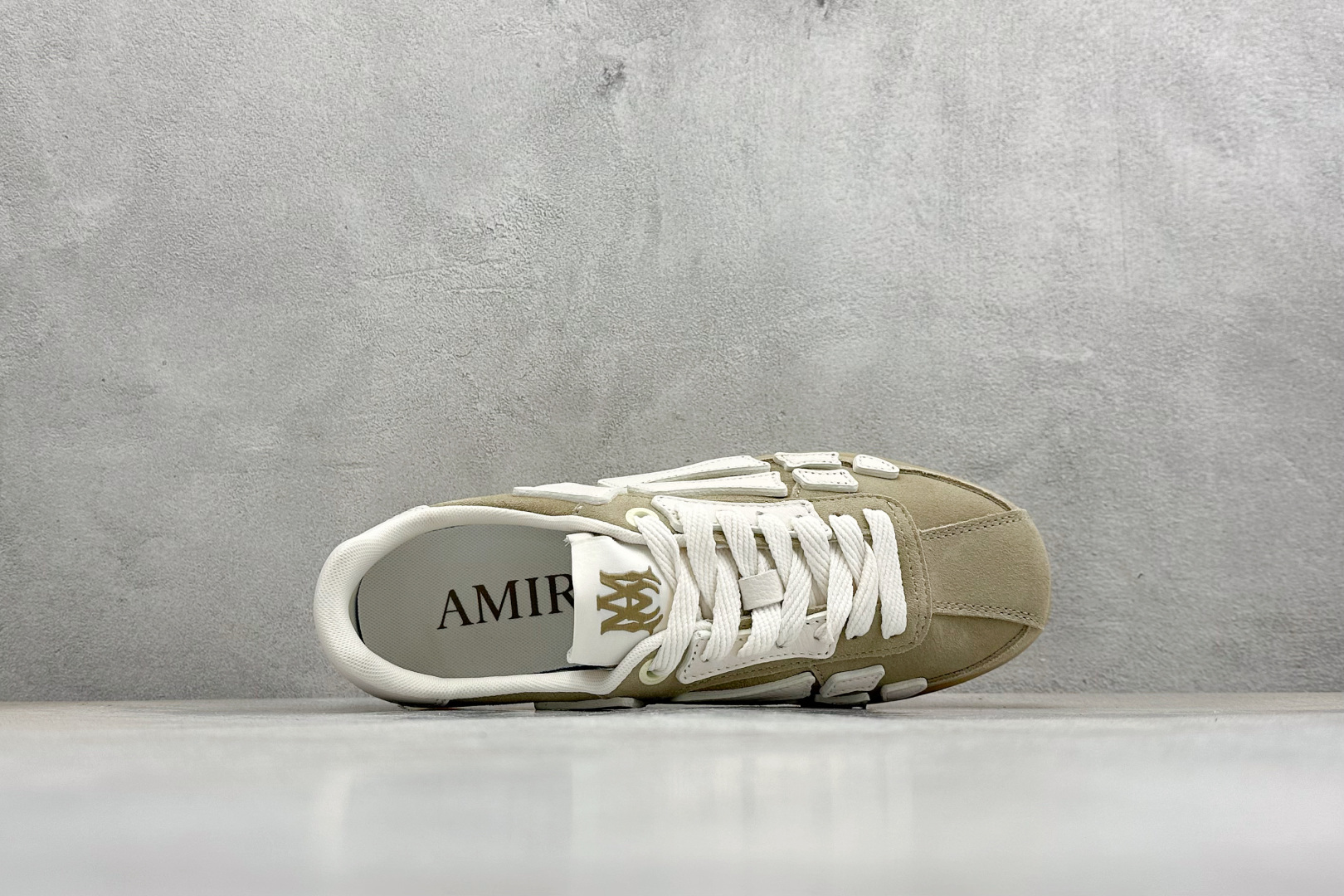 AMIRI Pacific Bones 埃米尔 骨头运动休闲德训板鞋 AMIRI Pacific Bones 埃米尔 骨头运动休闲德训板鞋