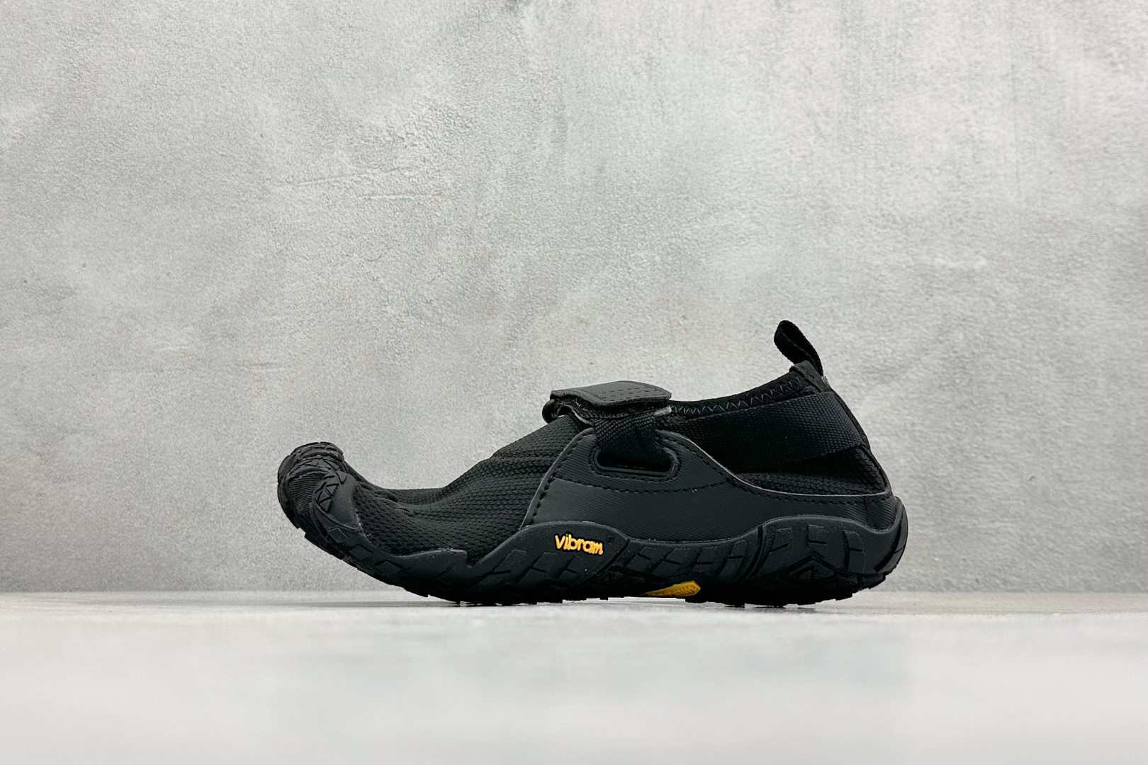 Vibram KSOEVO综训系列 五指鞋KSOEVO 健身瑜伽赤足运动鞋