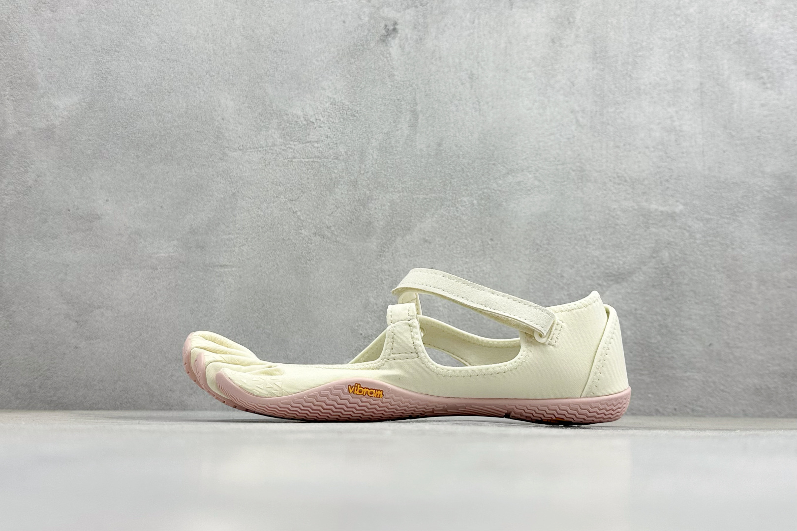 Vibram KSOEVO综训系列 五指鞋KSOEVO 健身瑜伽赤足运动鞋
