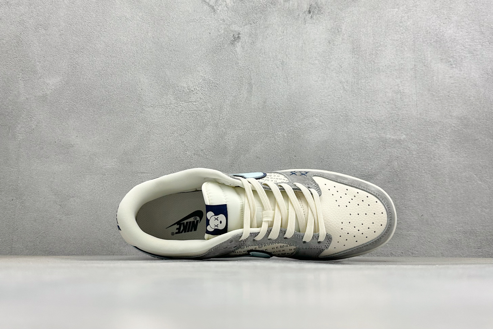 「暴力熊×Nike Dunk Low 联名款」 把潮玩灵魂穿在脚上 TX1688-002 「暴力熊×Nike Dunk Low 联名款」 把潮玩灵魂穿在脚上 TX1688-002