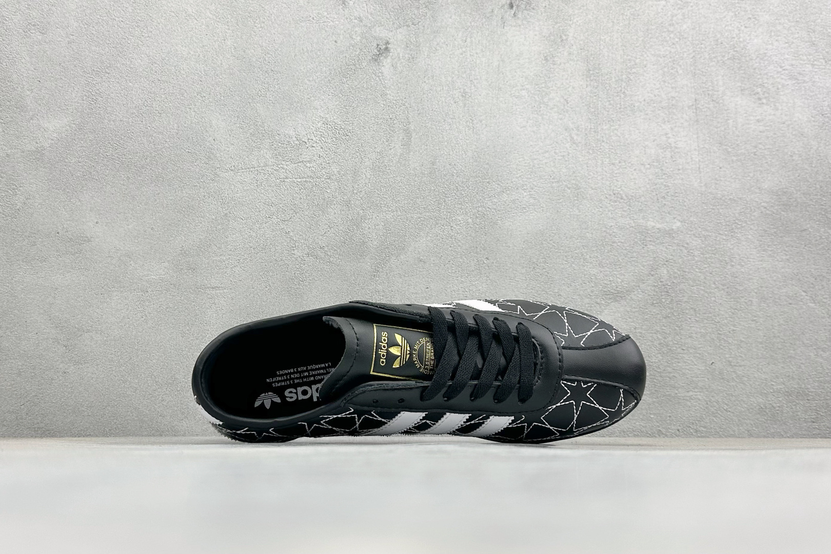 Adidas Originals Gazelle Indoor ‘DIY‘定制 复古休闲百搭低帮板鞋 IH6639 Adidas Originals Gazelle Indoor ‘DIY‘定制 复古休闲百搭低帮板鞋 IH6639