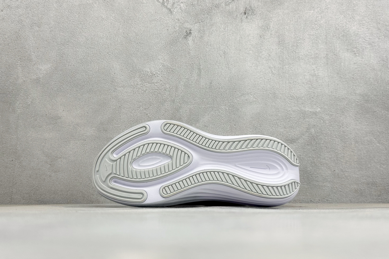 FS版Nike Journey Run 耐克减震防滑耐磨低帮休闲跑步鞋 FB7765-001 FS版Nike Journey Run 耐克减震防滑耐磨低帮休闲跑步鞋 FB7765-001
