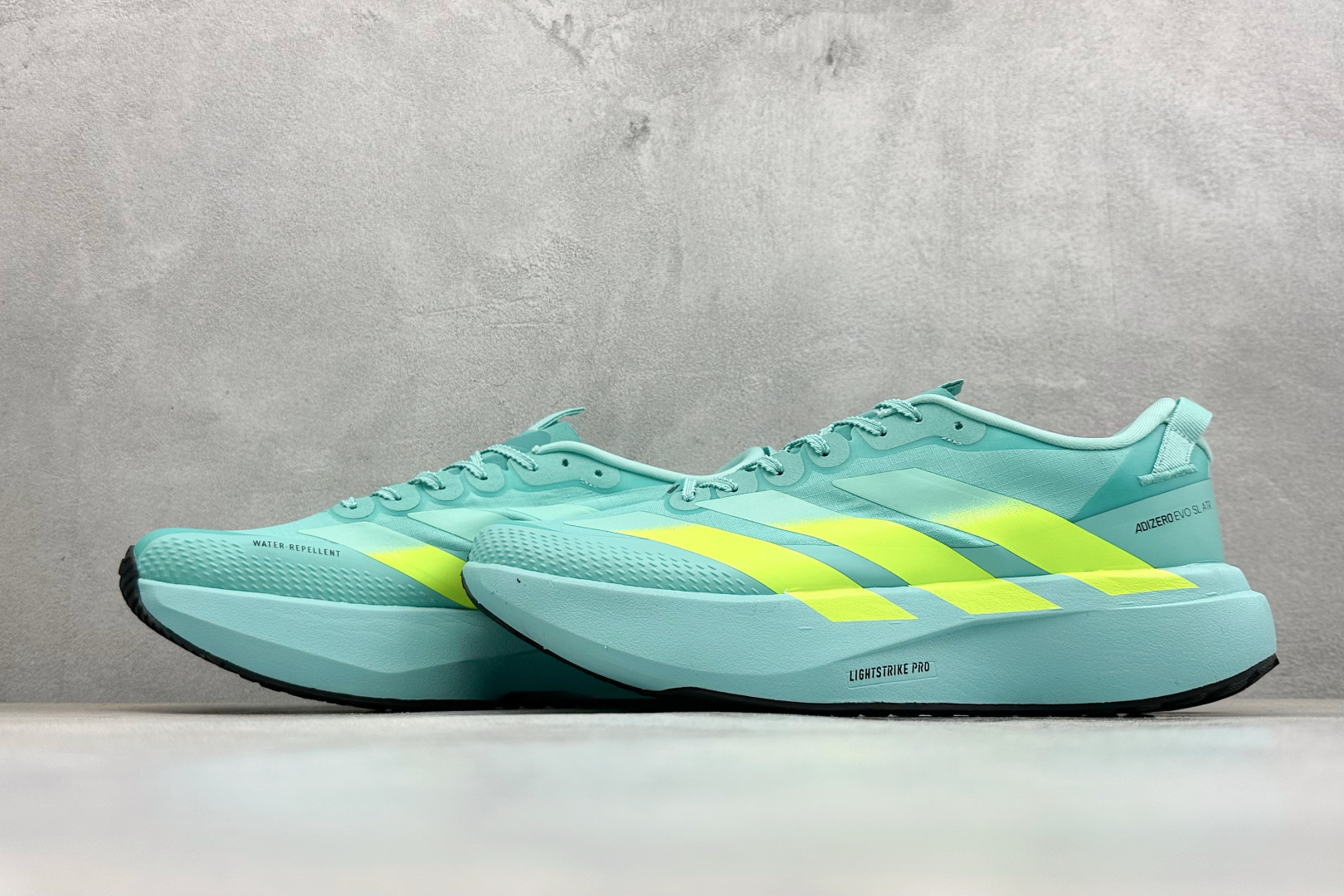 TY版AD ADIZERO EVO SL ATR 阿迪超轻透气缓震跑鞋 KK2588