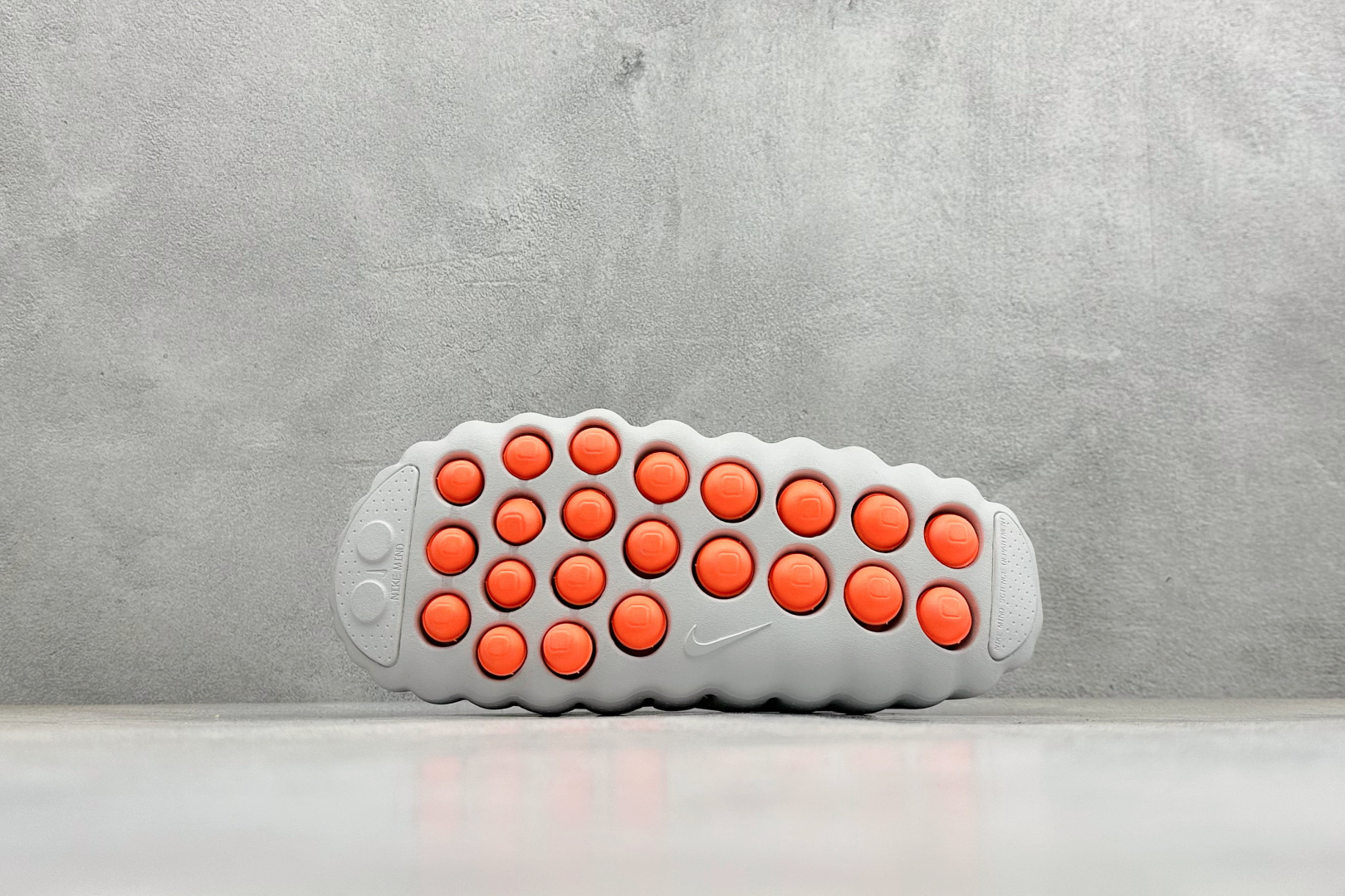 H版Nike Mind 001 足底按摩拖鞋 HQ4309-003 H版Nike Mind 001 足底按摩拖鞋 HQ4309-003
