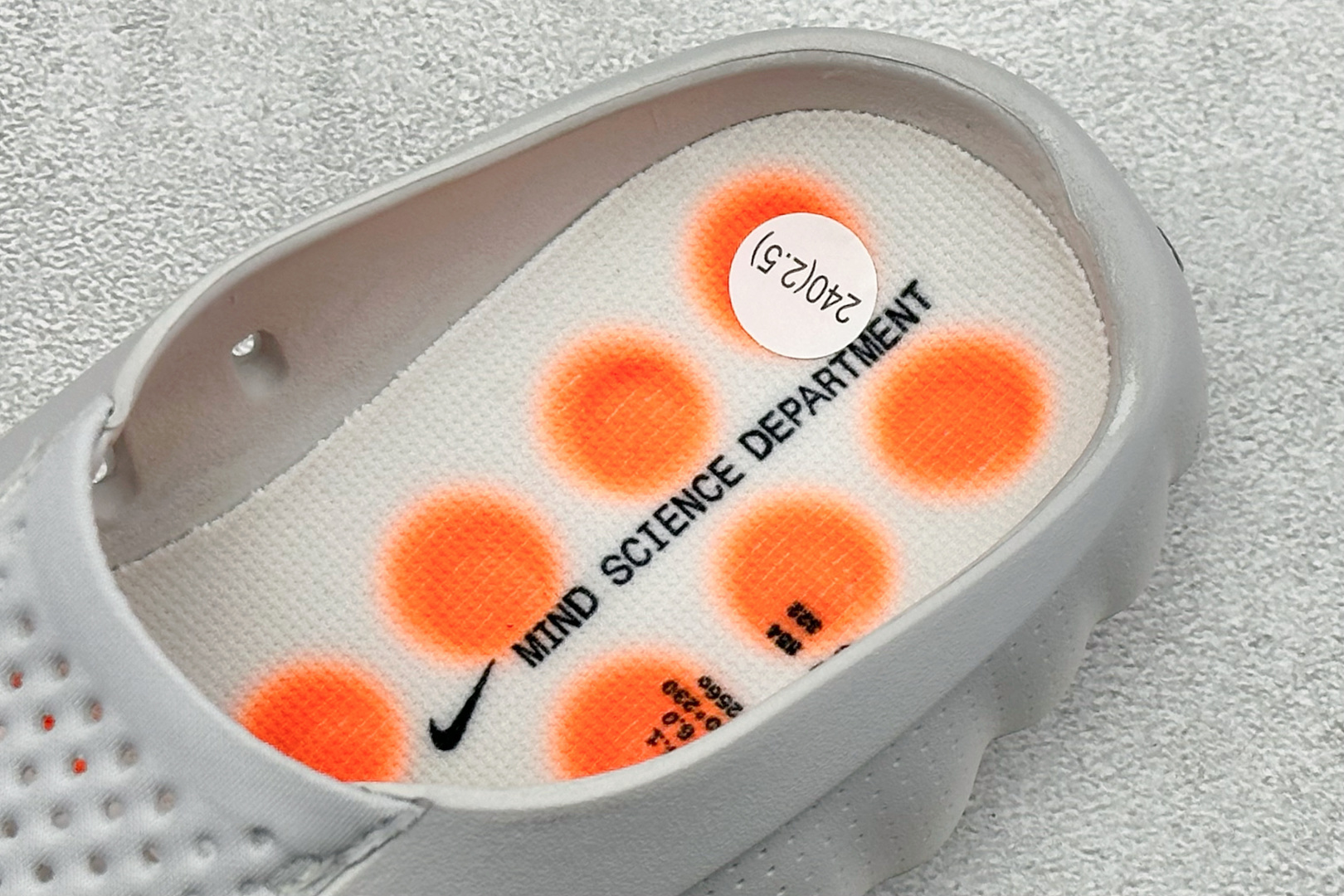 H版Nike Mind 001 足底按摩拖鞋 HQ4309-003 H版Nike Mind 001 足底按摩拖鞋 HQ4309-003