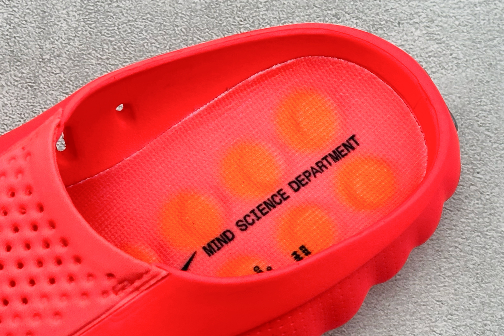 H版Nike Mind 001 足底按摩拖鞋 #纯原11 从神经科学中汲取灵感 HQ4307-600 H版Nike Mind 001 足底按摩拖鞋 #纯原11 从神经科学中汲取灵感 HQ4307-600
