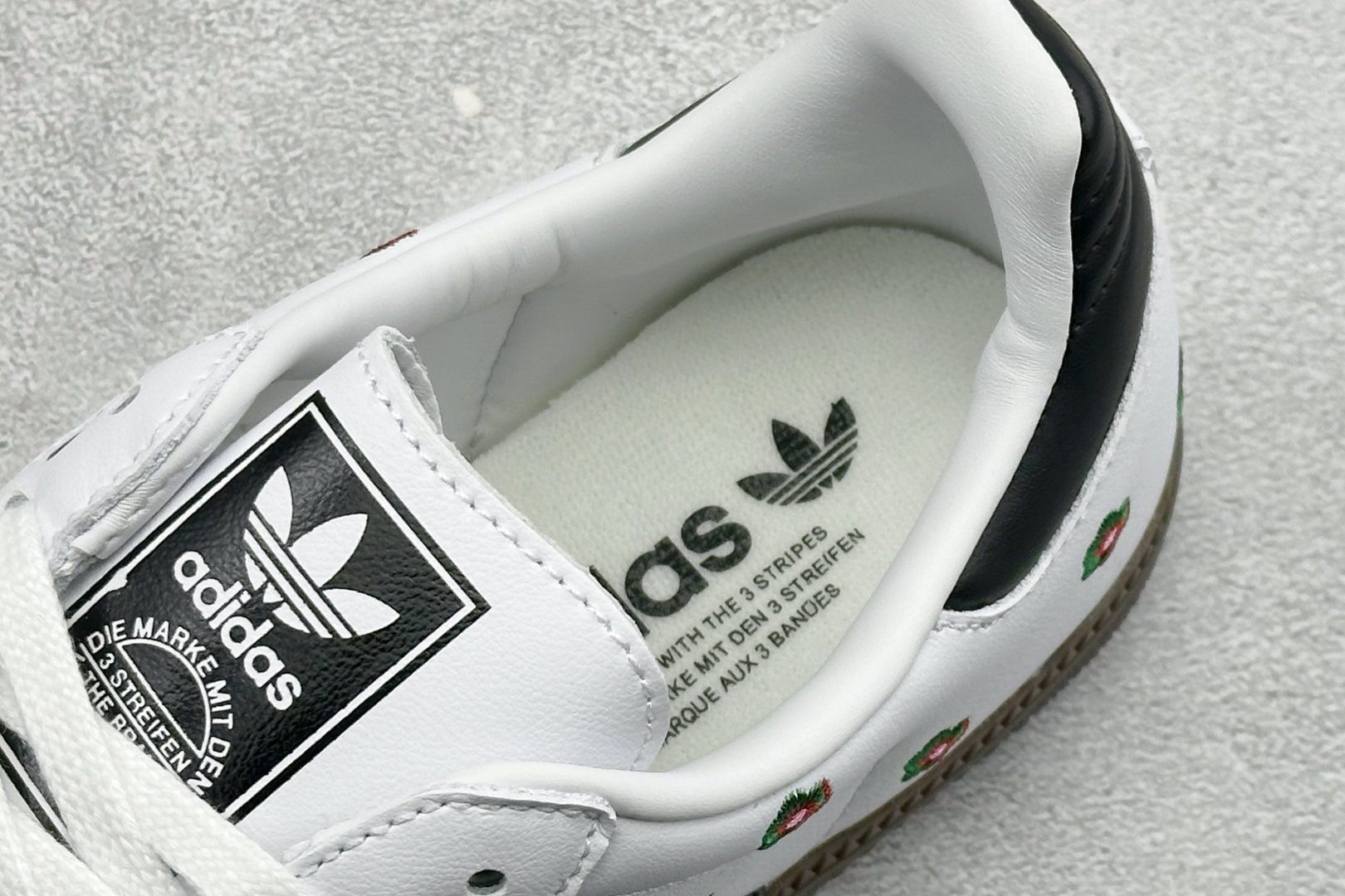 福利特价 Adidas SAMBA OG 德训鞋 小雏菊 高端定制桑巴系列 大厂纯原品质出货 超高清洁度
