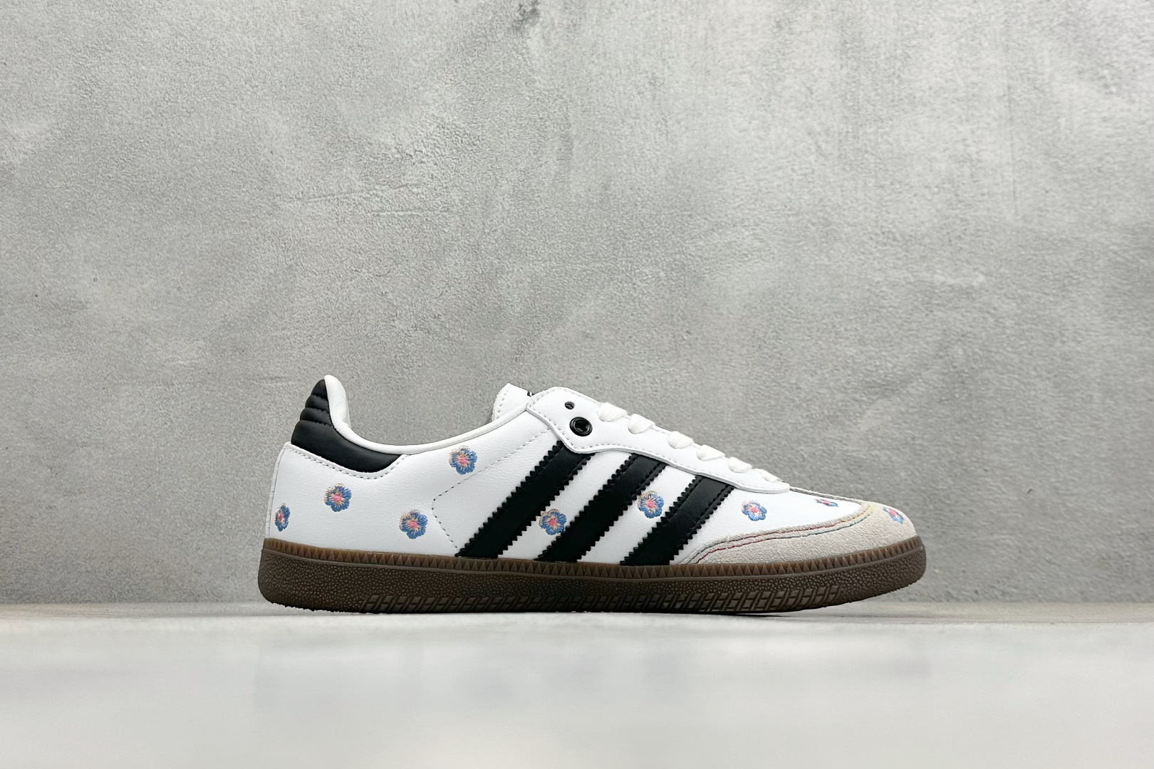 福利特价 Adidas SAMBA OG 德训鞋 小雏菊 高端定制桑巴系列 大厂纯原品质出货 超高清洁度