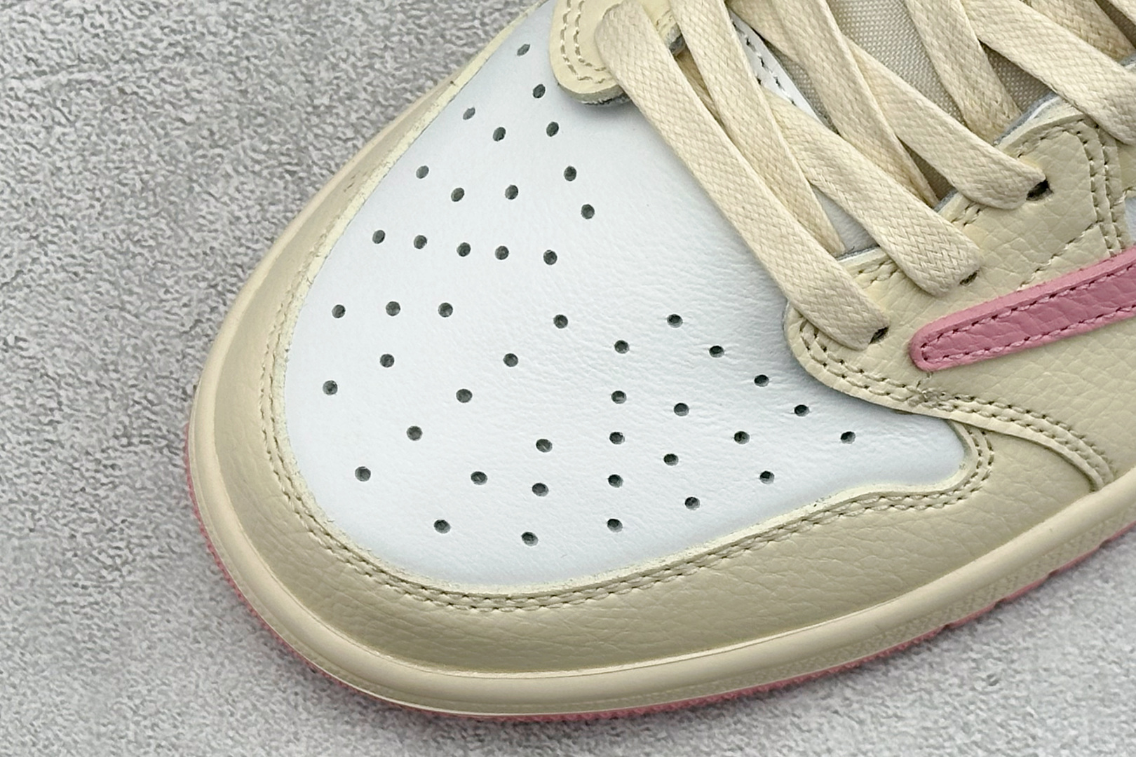 MT版Fragment x TS x Air Jordan 1 Low 三方联名低帮倒勾板鞋 DM7866-101 MT版Fragment x TS x Air Jordan 1 Low 三方联名低帮倒勾板鞋 DM7866-101