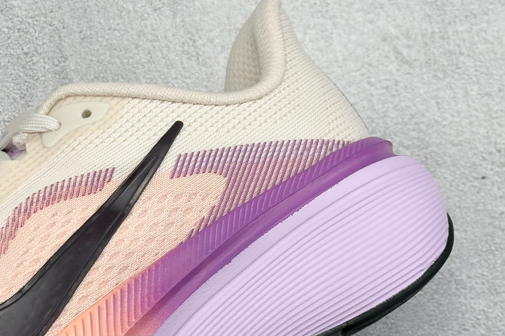CH版NK AIR ZOOM PEGASUS 42 登月休闲运动跑鞋 IB1881-113 CH版NK AIR ZOOM PEGASUS 42 登月休闲运动跑鞋 IB1881-113