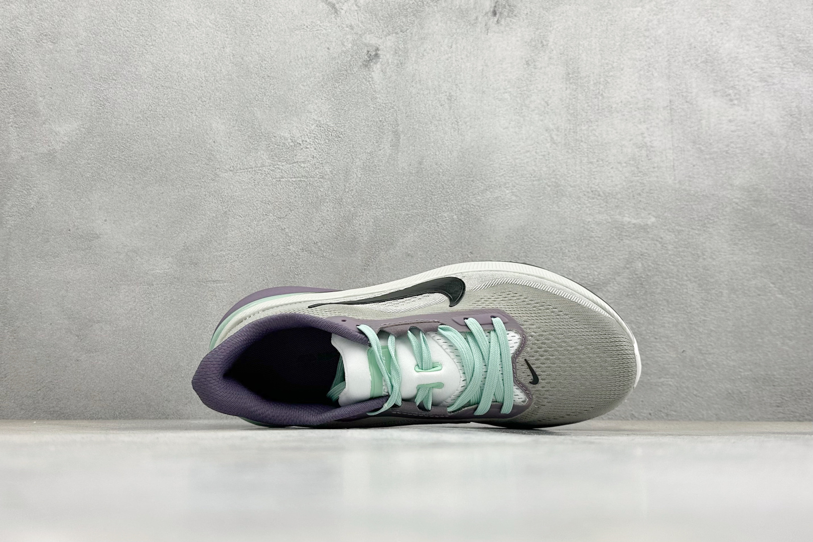 CH版NK AIR ZOOM PEGASUS 42 登月休闲运动跑鞋 IW2037-220 CH版NK AIR ZOOM PEGASUS 42 登月休闲运动跑鞋 IW2037-220