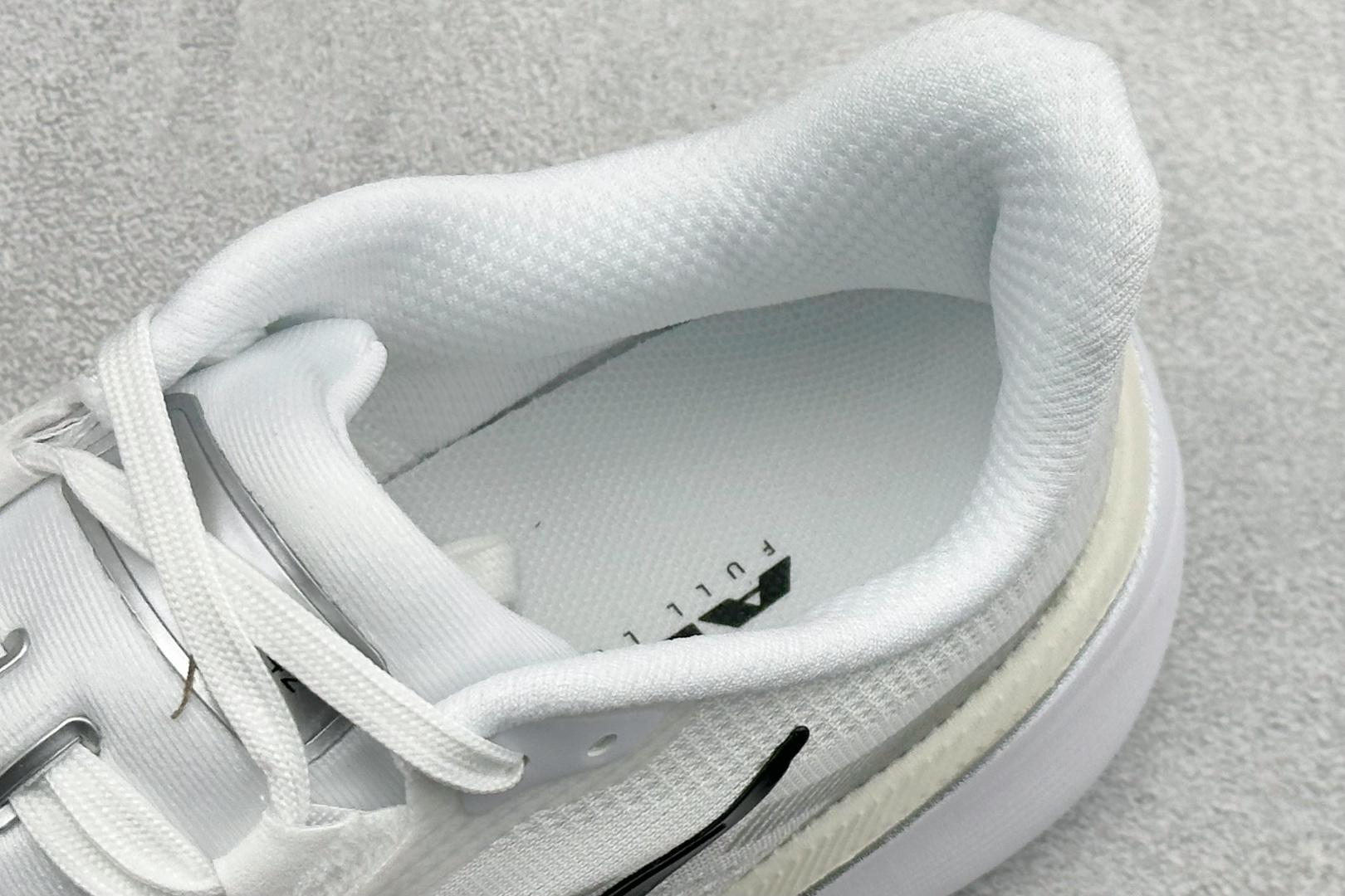 CH版NK AIR ZOOM PEGASUS 42 登月休闲运动跑鞋 IF1688-109 CH版NK AIR ZOOM PEGASUS 42 登月休闲运动跑鞋 IF1688-109