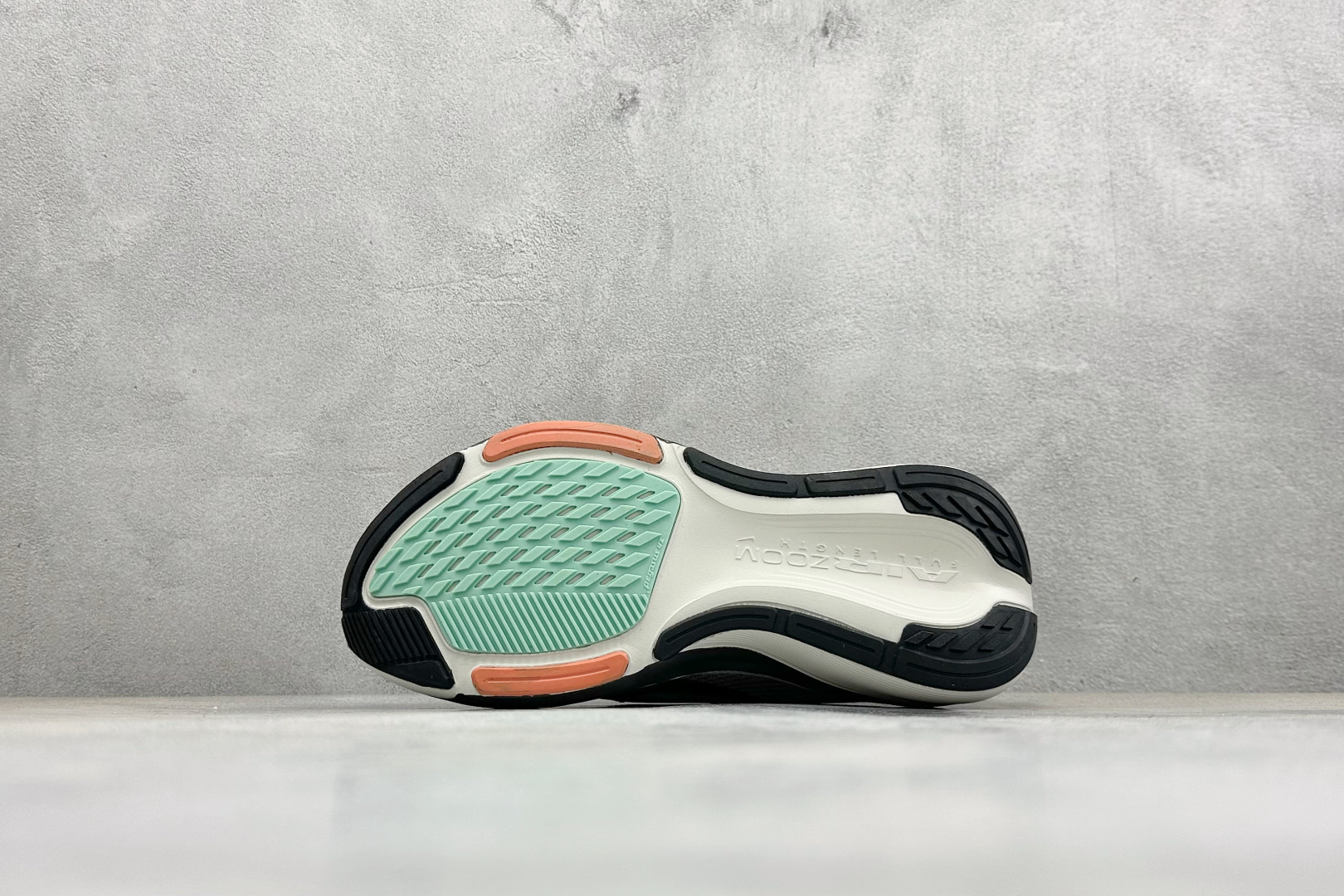 CH版NK AIR ZOOM PEGASUS 42 登月休闲运动跑鞋 IW2349-001 CH版NK AIR ZOOM PEGASUS 42 登月休闲运动跑鞋 IW2349-001