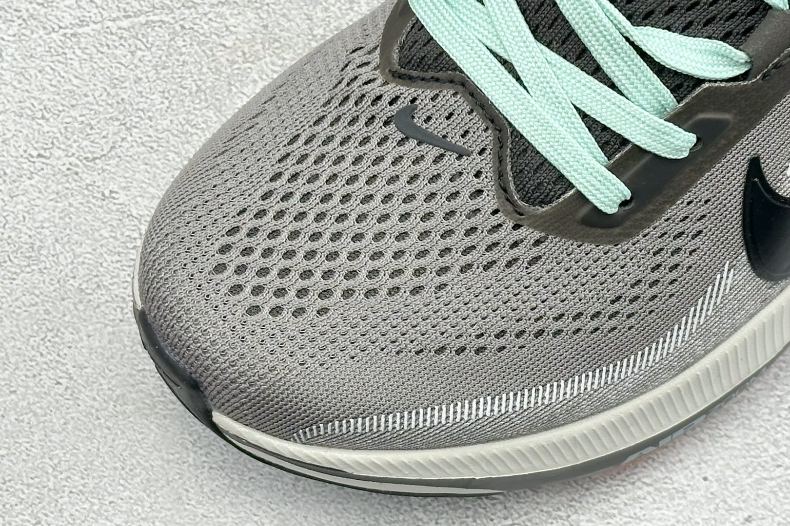 CH版NK AIR ZOOM PEGASUS 42 登月休闲运动跑鞋 IW2349-001 CH版NK AIR ZOOM PEGASUS 42 登月休闲运动跑鞋 IW2349-001