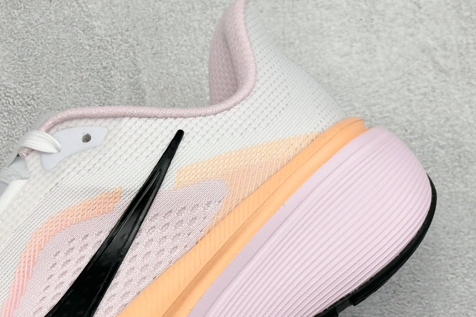 CH版NK AIR ZOOM PEGASUS 42 登月休闲运动跑鞋 IW2306-103 CH版NK AIR ZOOM PEGASUS 42 登月休闲运动跑鞋 IW2306-103