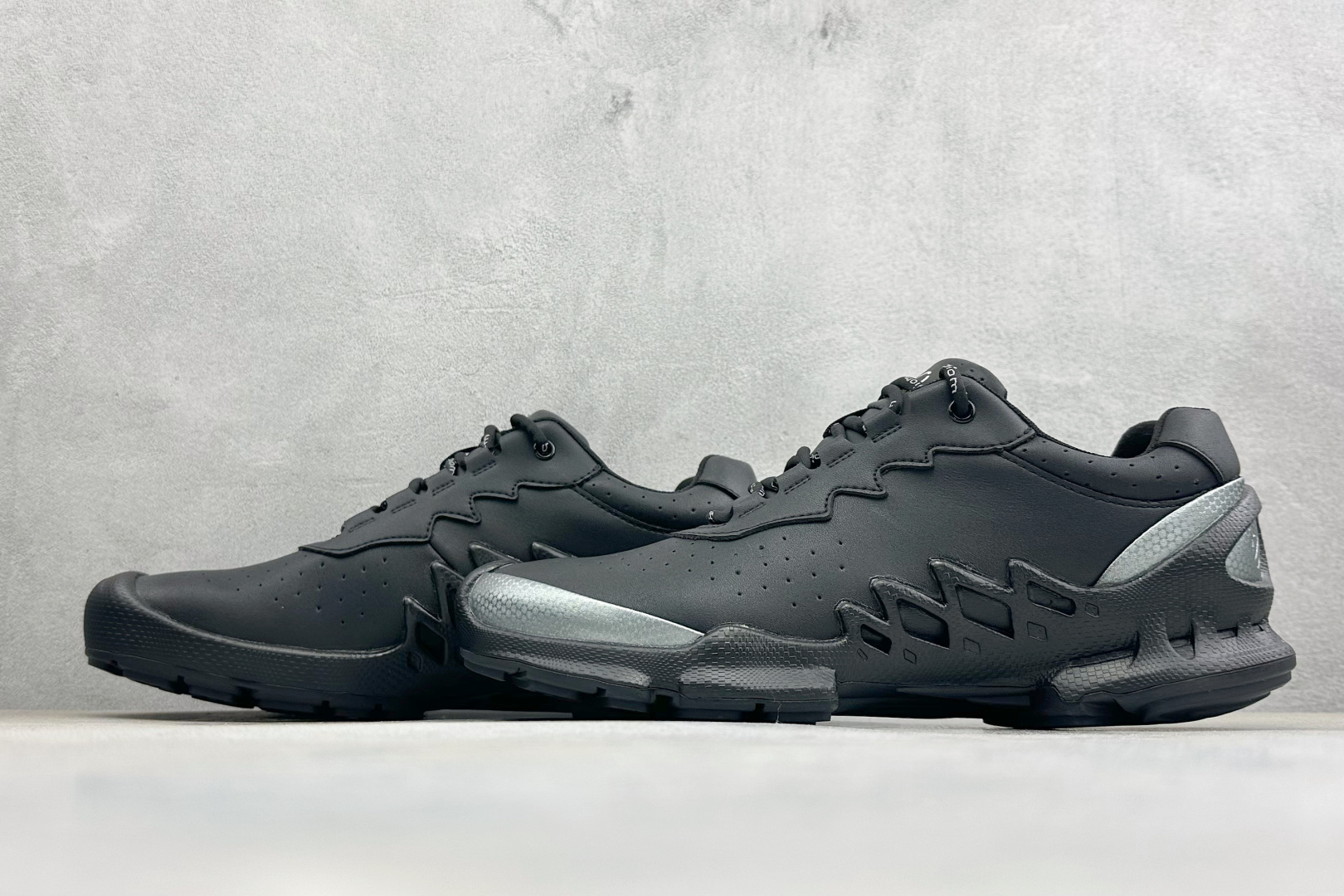 Ecco 爱步BIOM健步探索系列缓震运动鞋 802873 Ecco 爱步BIOM健步探索系列缓震运动鞋 802873