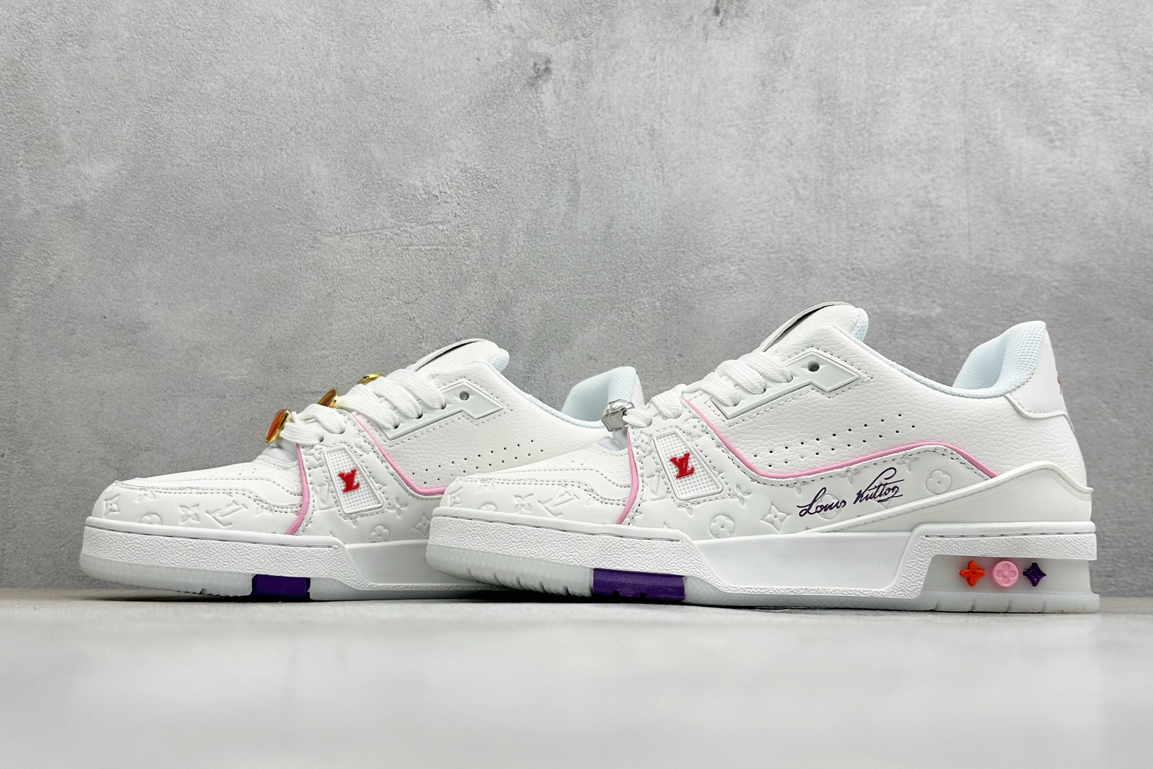 广奢高端货 LOUIS VUITTON 路易威登 LV Trainer 牛皮革板鞋 1A9JG6 广奢高端货 LOUIS VUITTON 路易威登 LV Trainer 牛皮革板鞋 1A9JG6
