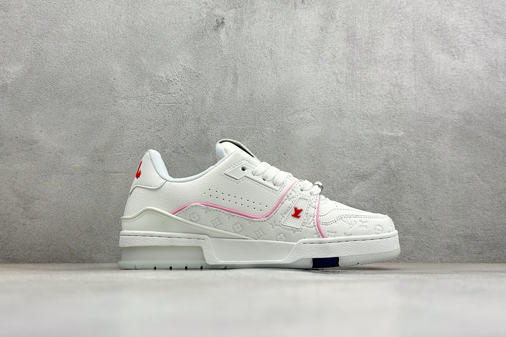 广奢高端货 LOUIS VUITTON 路易威登 LV Trainer 牛皮革板鞋 1A9JG6 广奢高端货 LOUIS VUITTON 路易威登 LV Trainer 牛皮革板鞋 1A9JG6