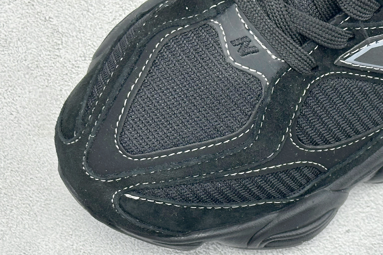 BF版New Balance 9060系列 新百伦 复古休闲运动慢跑鞋 U9060BPM BF版New Balance 9060系列 新百伦 复古休闲运动慢跑鞋 U9060BPM
