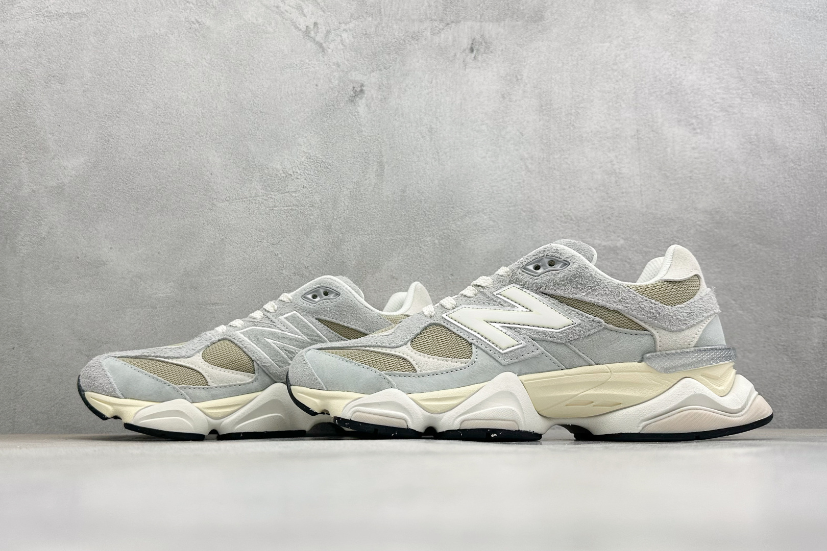 BF版New Balance 9060系列 新百伦 复古休闲运动慢跑鞋 U9060440 BF版New Balance 9060系列 新百伦 复古休闲运动慢跑鞋 U9060440