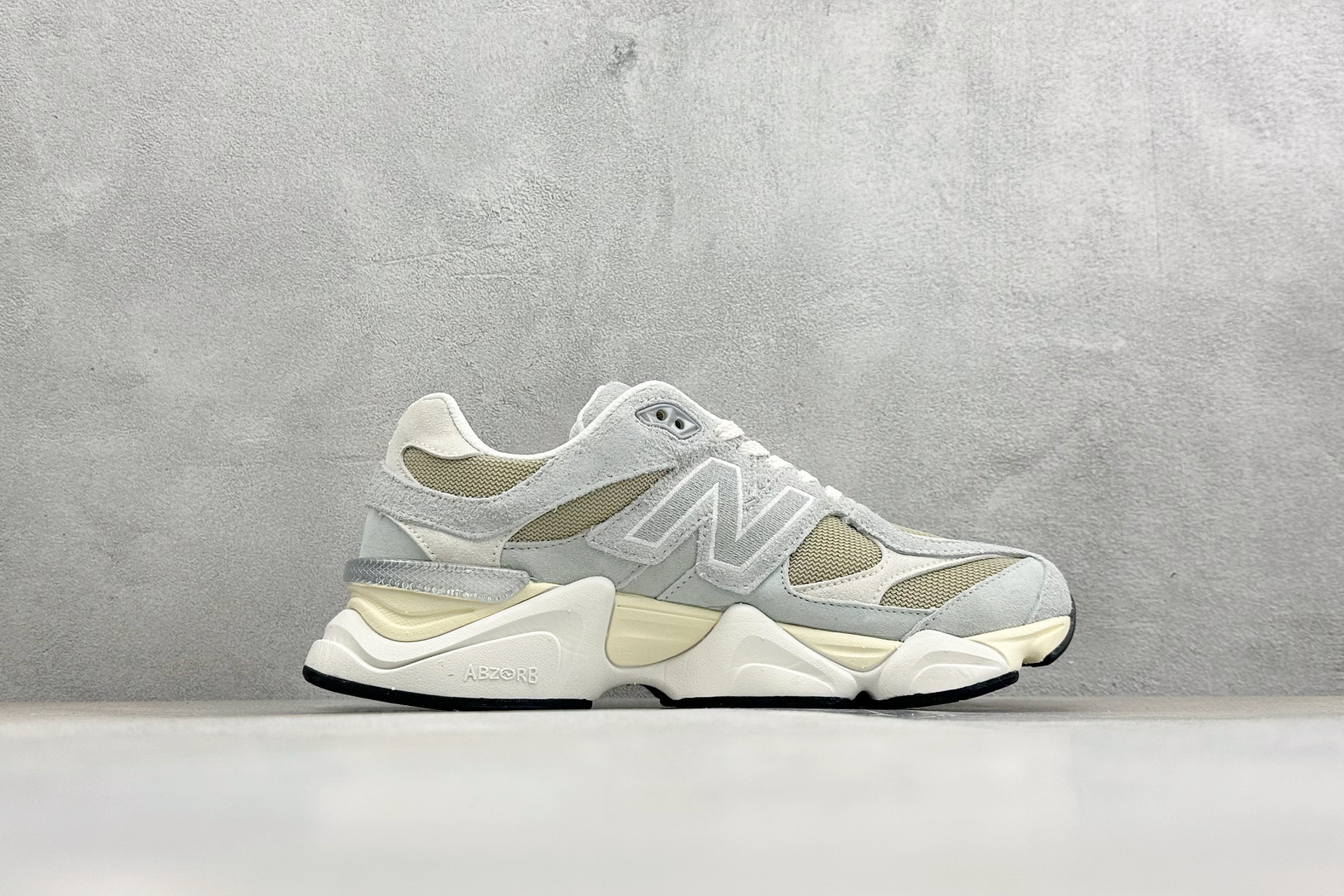 BF版New Balance 9060系列 新百伦 复古休闲运动慢跑鞋 U9060440 BF版New Balance 9060系列 新百伦 复古休闲运动慢跑鞋 U9060440