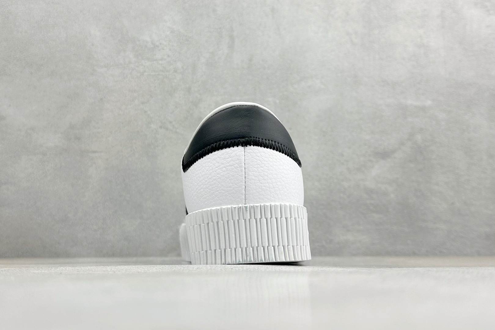 XH版Adidas originals Sambarose 桑巴增高舒适耐磨防滑低帮板鞋 F34239