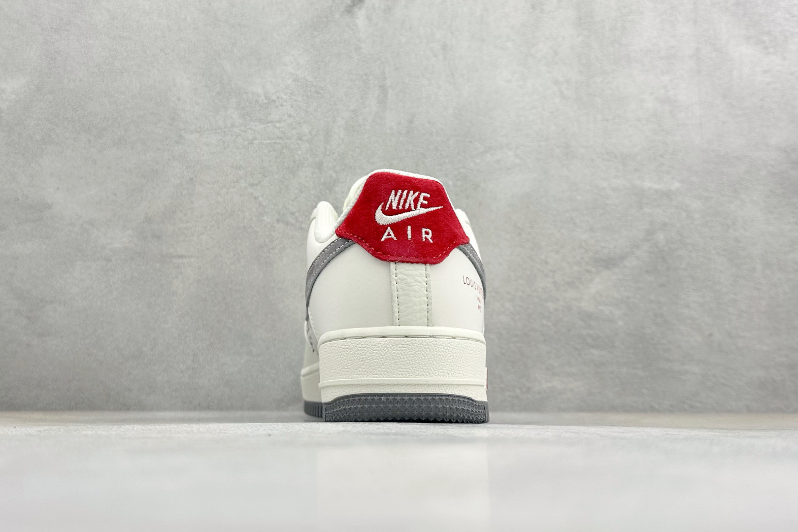 SC版Nike Air Force 1'07 Low 米白红韵 空军一号低帮休闲板鞋 HS6188-134 SC版Nike Air Force 1'07 Low 米白红韵 空军一号低帮休闲板鞋 HS6188-134