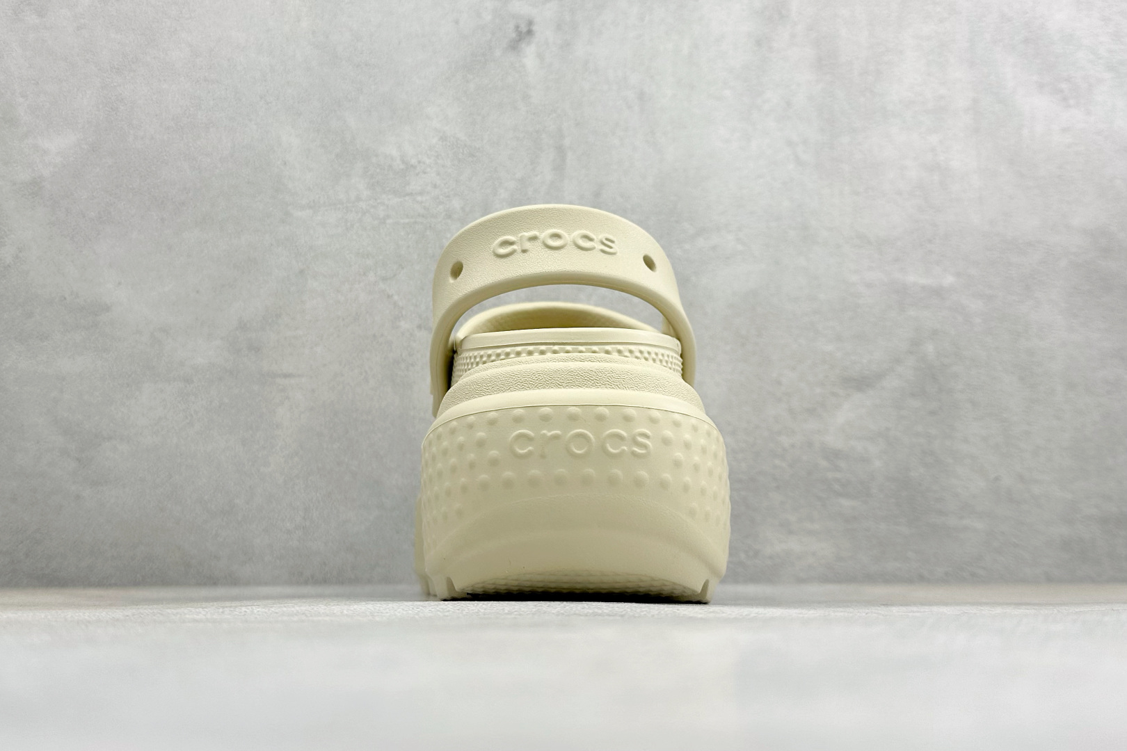 K版Crocs 卡洛驰 雪屋 经典热销系列 经典主推 209347-2Y2 K版Crocs 卡洛驰 雪屋 经典热销系列 经典主推 209347-2Y2