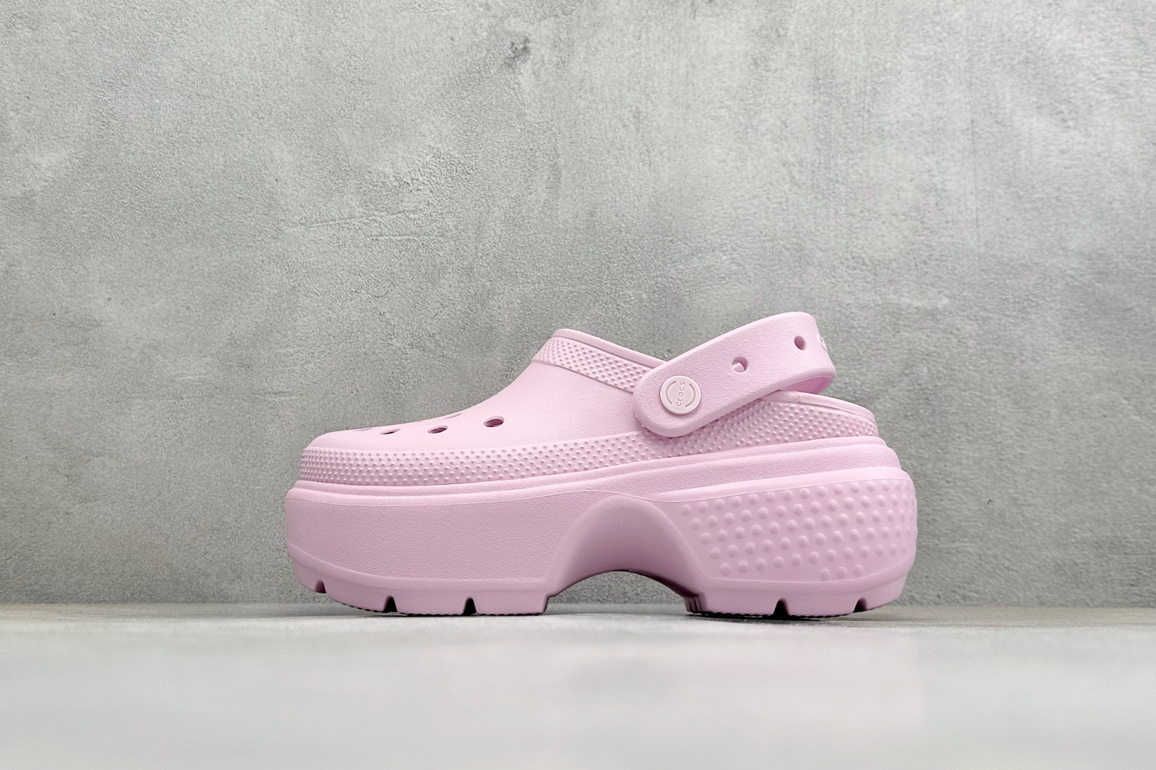 K版Crocs 卡洛驰 雪屋 经典热销系列 经典主推 209347-OWV K版Crocs 卡洛驰 雪屋 经典热销系列 经典主推 209347-OWV