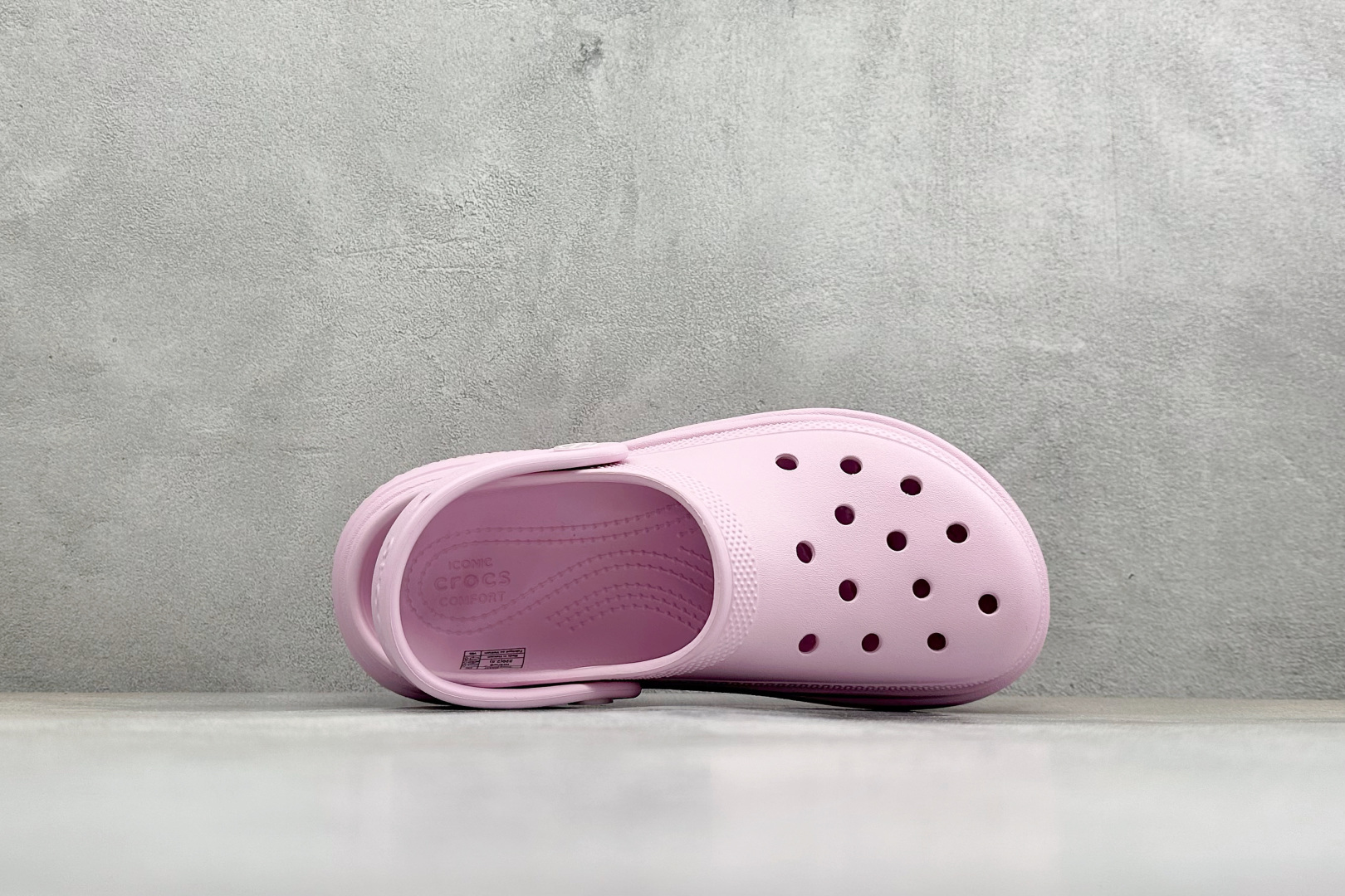 K版Crocs 卡洛驰 雪屋 经典热销系列 经典主推 209347-OWV K版Crocs 卡洛驰 雪屋 经典热销系列 经典主推 209347-OWV