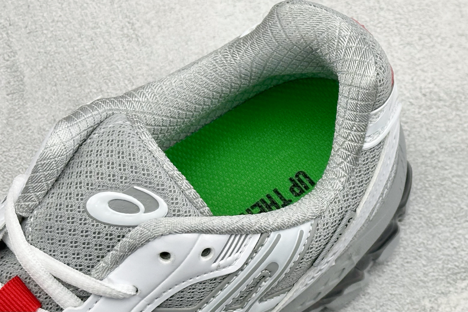 CH版Asics Gel-Kayano 12.1 亚瑟士 运动休闲透气专业跑鞋 1203A869-020 CH版Asics Gel-Kayano 12.1 亚瑟士 运动休闲透气专业跑鞋 1203A869-020