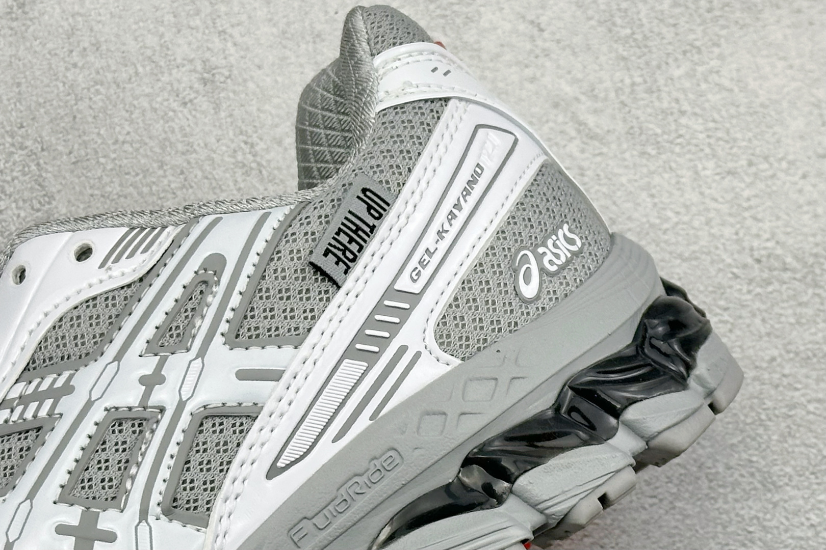 CH版Asics Gel-Kayano 12.1 亚瑟士 运动休闲透气专业跑鞋 1203A869-020 CH版Asics Gel-Kayano 12.1 亚瑟士 运动休闲透气专业跑鞋 1203A869-020