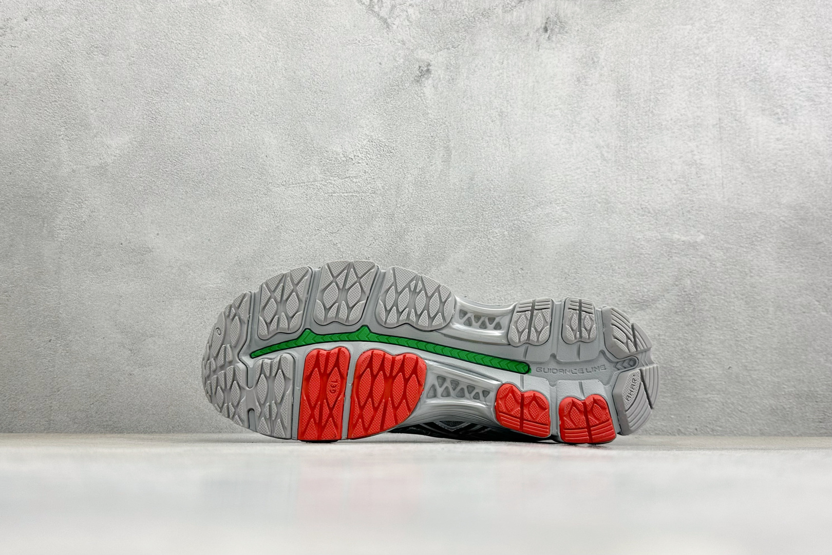 CH版Asics Gel-Kayano 12.1 亚瑟士 运动休闲透气专业跑鞋 1203A869-020 CH版Asics Gel-Kayano 12.1 亚瑟士 运动休闲透气专业跑鞋 1203A869-020