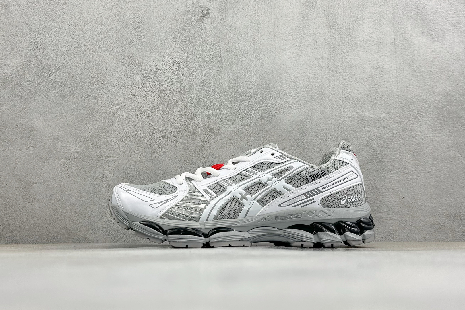 CH版Asics Gel-Kayano 12.1 亚瑟士 运动休闲透气专业跑鞋 1203A869-020 CH版Asics Gel-Kayano 12.1 亚瑟士 运动休闲透气专业跑鞋 1203A869-020