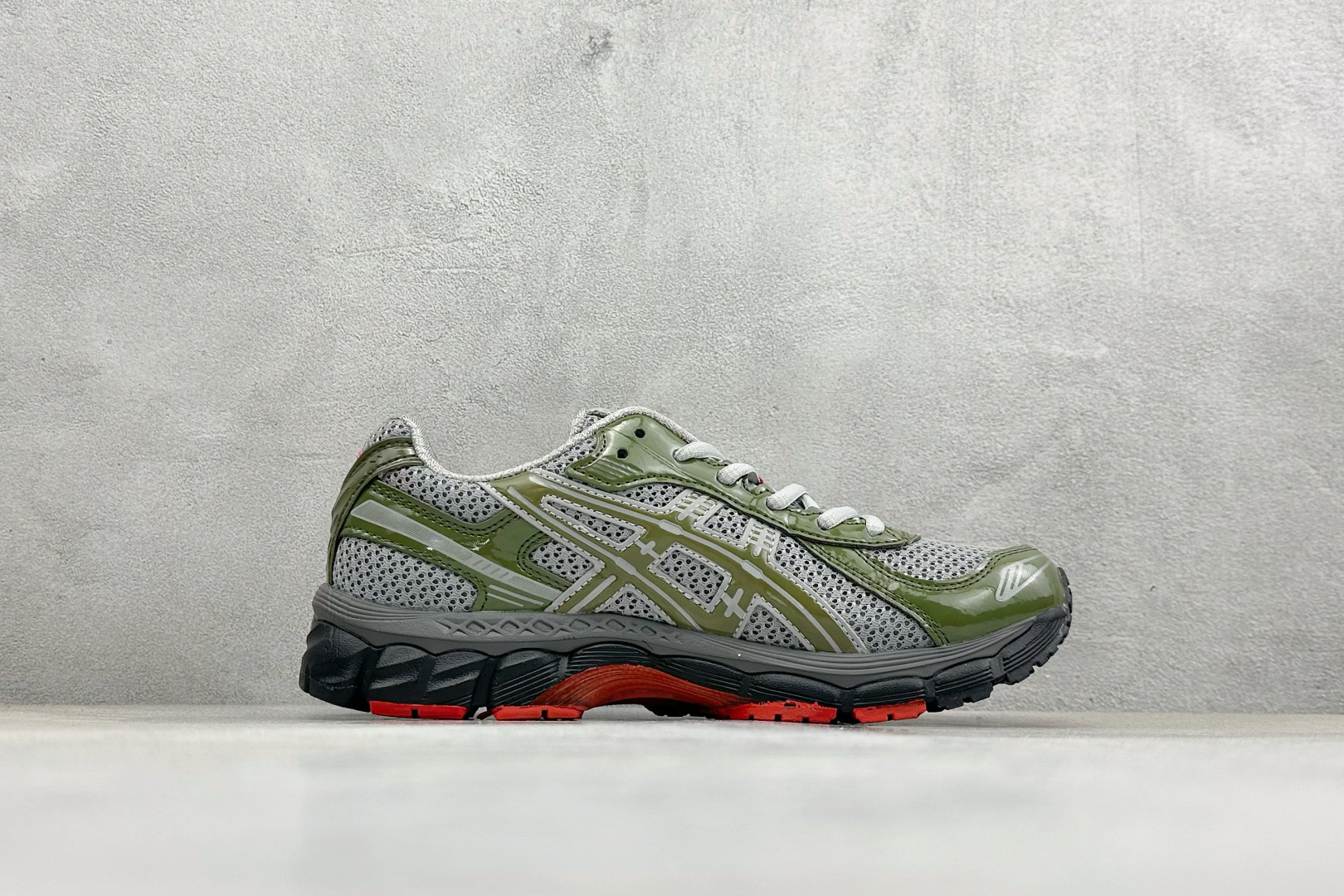 CH版Asics Gel-Kayano 12.1 亚瑟士 运动休闲透气专业跑鞋 1203A869-021 CH版Asics Gel-Kayano 12.1 亚瑟士 运动休闲透气专业跑鞋 1203A869-021