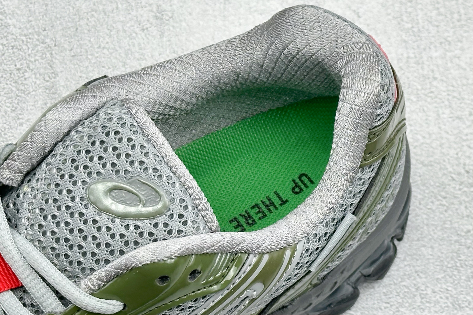 CH版Asics Gel-Kayano 12.1 亚瑟士 运动休闲透气专业跑鞋 1203A869-021 CH版Asics Gel-Kayano 12.1 亚瑟士 运动休闲透气专业跑鞋 1203A869-021