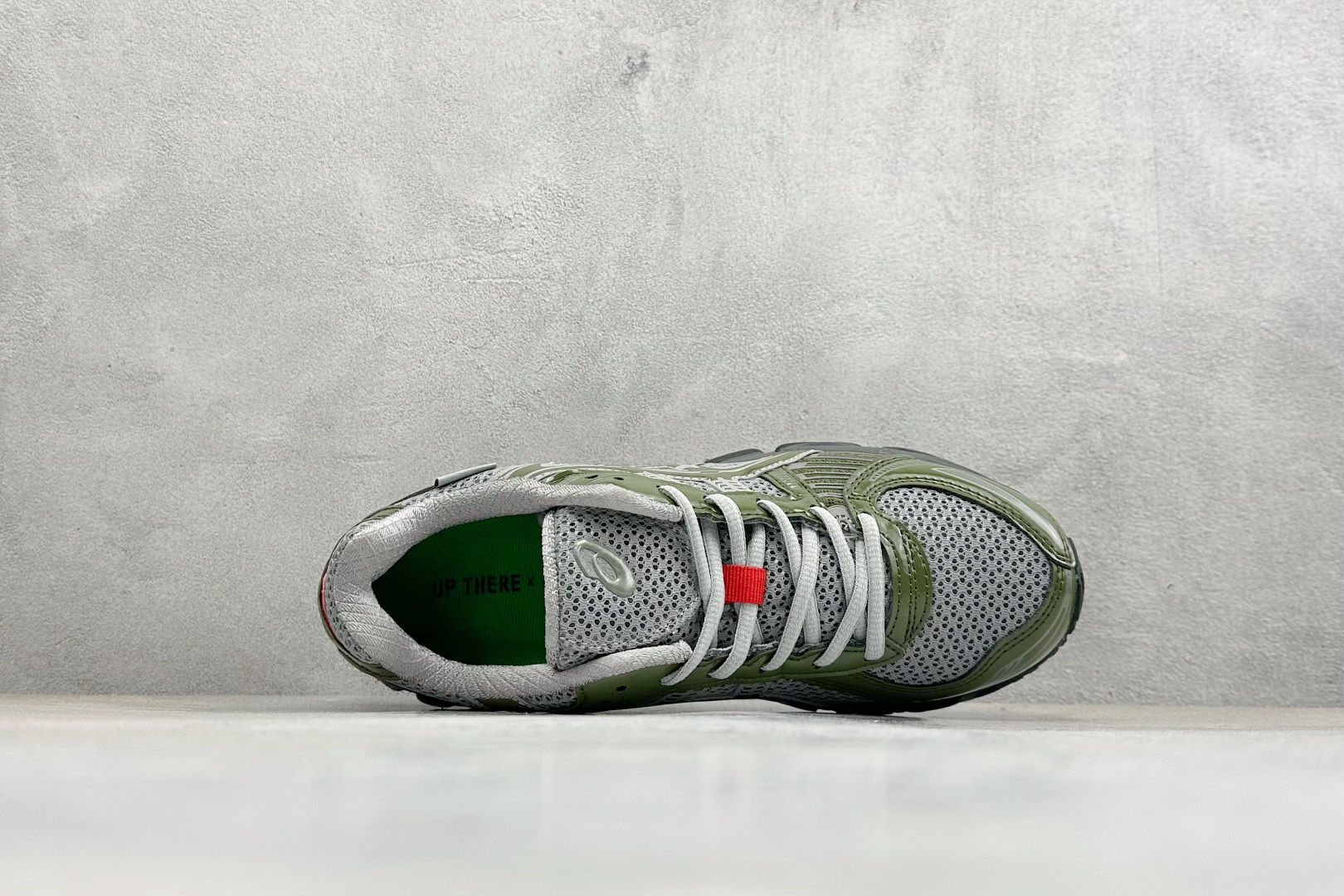 CH版Asics Gel-Kayano 12.1 亚瑟士 运动休闲透气专业跑鞋 1203A869-021 CH版Asics Gel-Kayano 12.1 亚瑟士 运动休闲透气专业跑鞋 1203A869-021